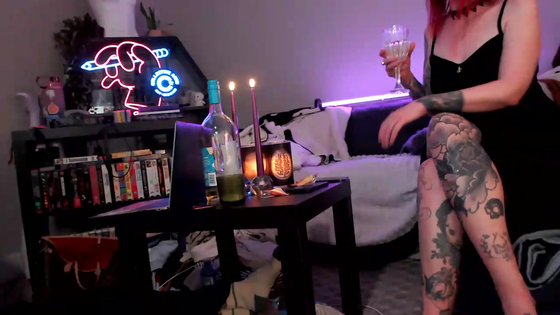 Gallery image thumbnail from Rylandbaby's myfreecams stream on, 05/28/2026, 01:04 image 18 of 20