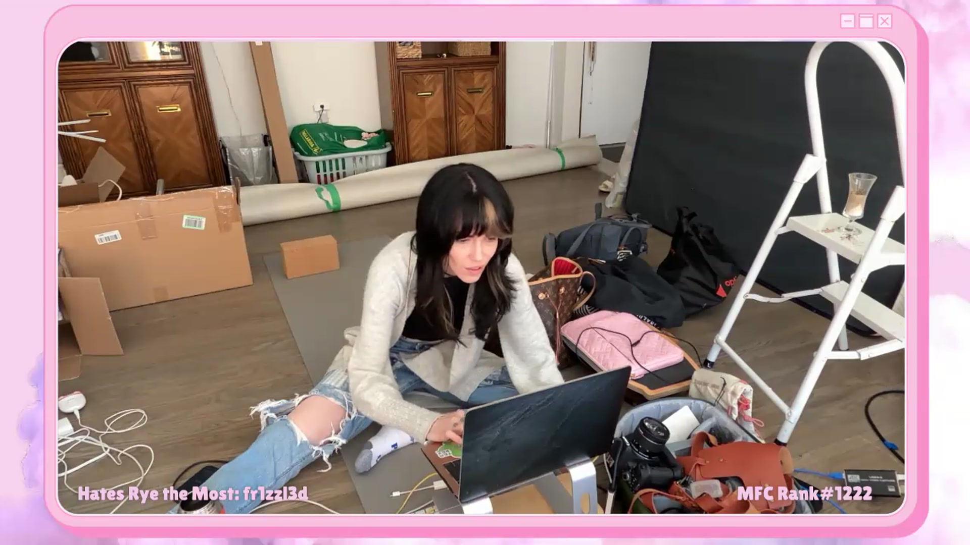 Gallery image thumbnail from Rylandbaby's myfreecams stream on, 05/29/2026, 19:59 image 8 of 20