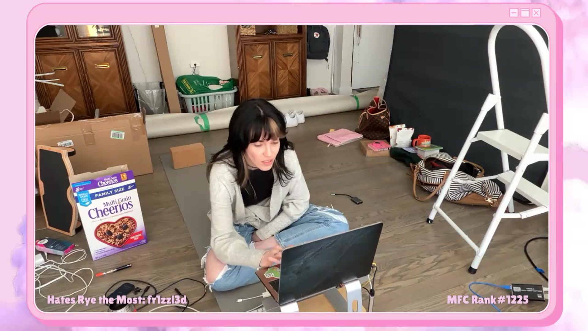 Gallery image thumbnail from Rylandbaby's myfreecams stream on, 05/29/2026, 19:59 image 12 of 20