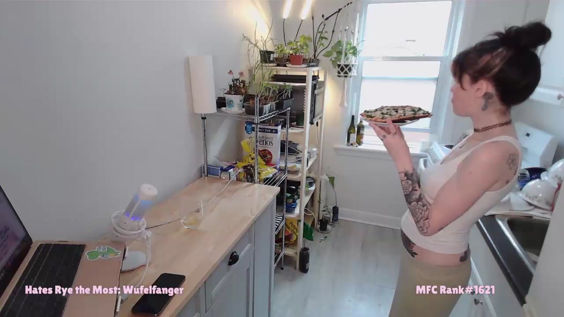 Gallery image thumbnail from Rylandbaby's myfreecams stream on, 06/10/2026, 23:48 image 17 of 20