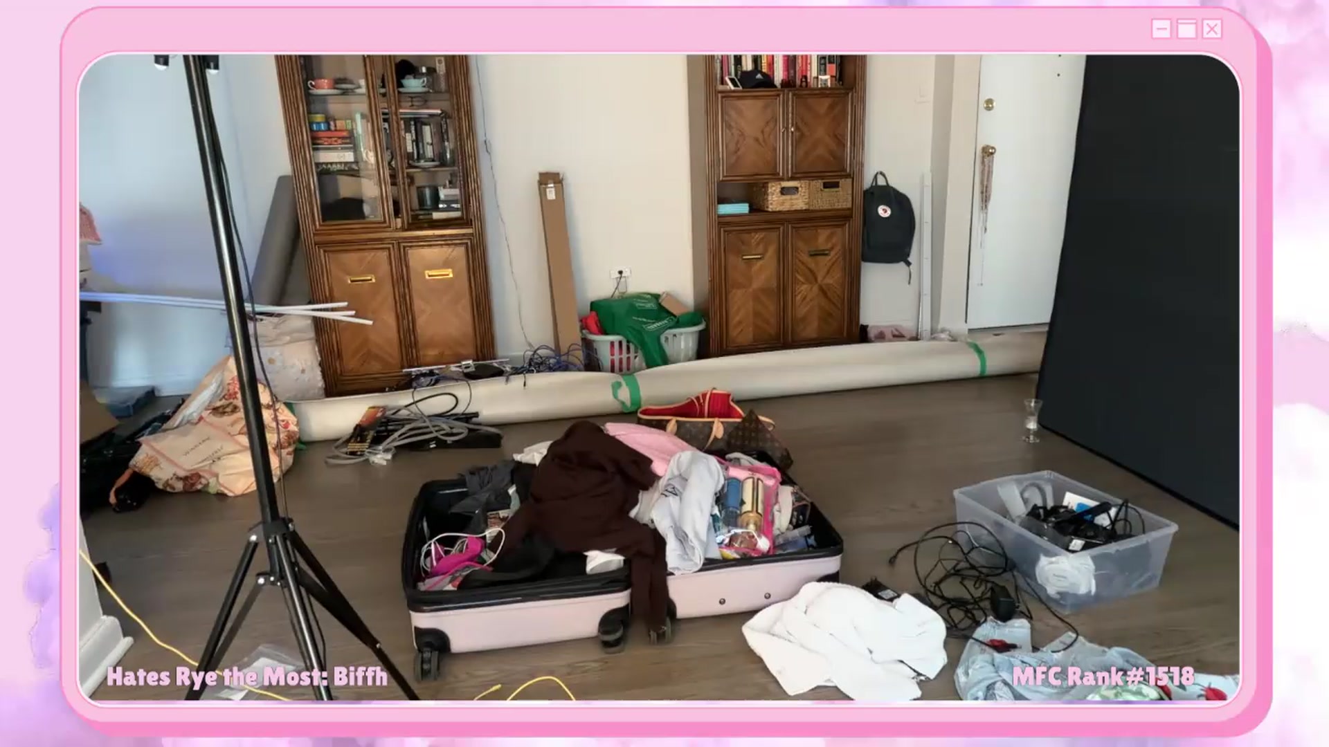 Gallery image thumbnail from Rylandbaby's myfreecams stream on, 06/11/2026, 18:55 image 9 of 20