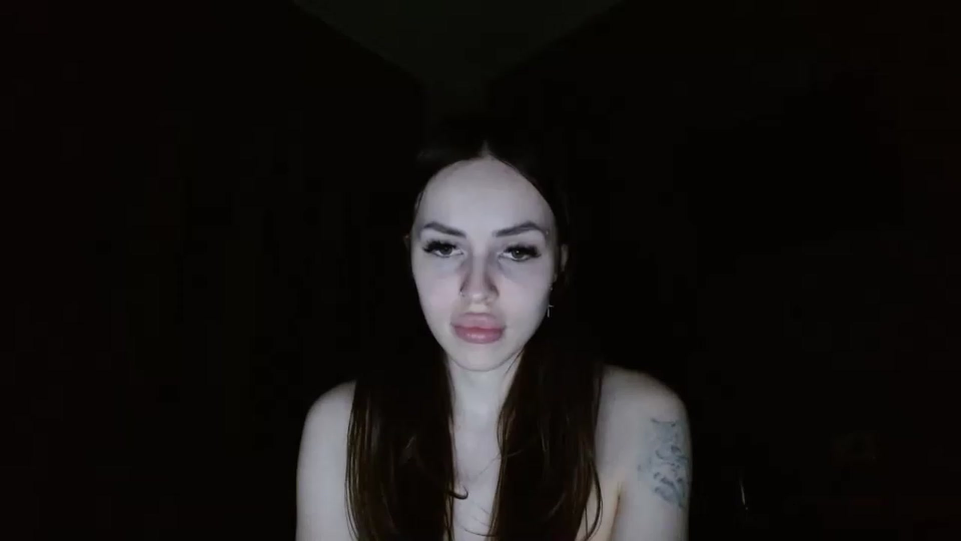 Gallery image thumbnail from SADGIRL__'s myfreecams stream on, 01/27/2023, 05:21 image 16 of 20