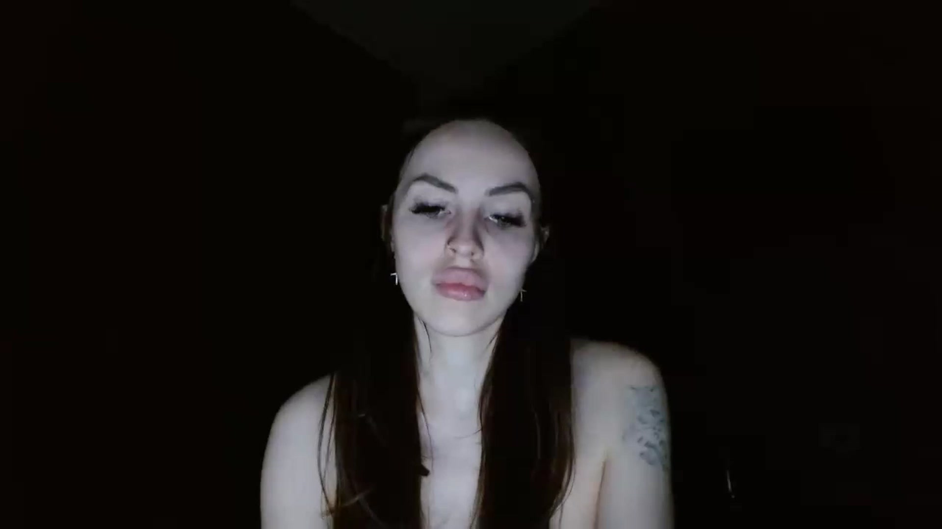Gallery image thumbnail from SADGIRL__'s myfreecams stream on, 01/27/2023, 05:21 image 12 of 20