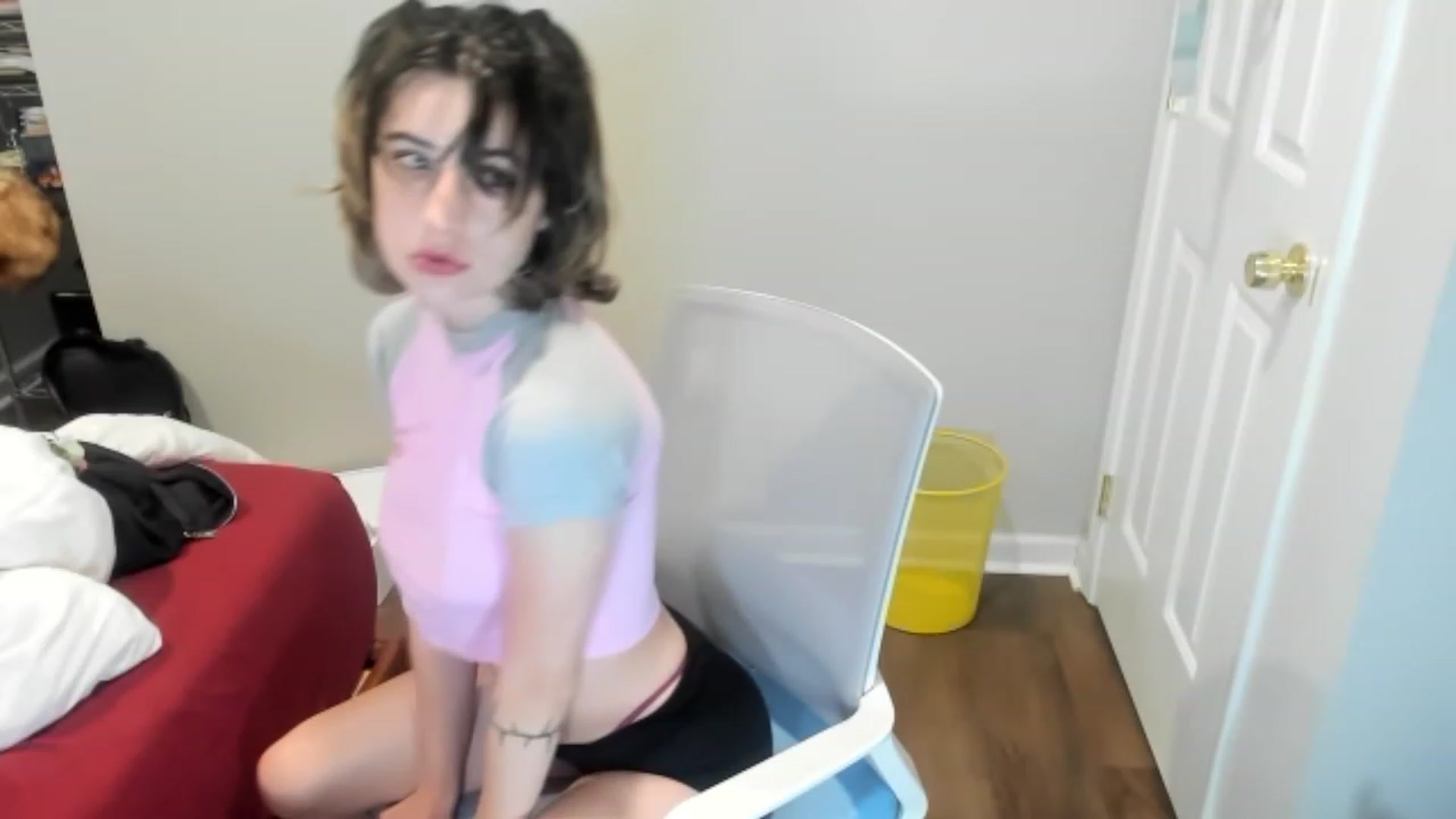 Gallery image thumbnail from SAGEBUNNY123's myfreecams stream on, 06/02/2023, 01:37 image 10 of 20