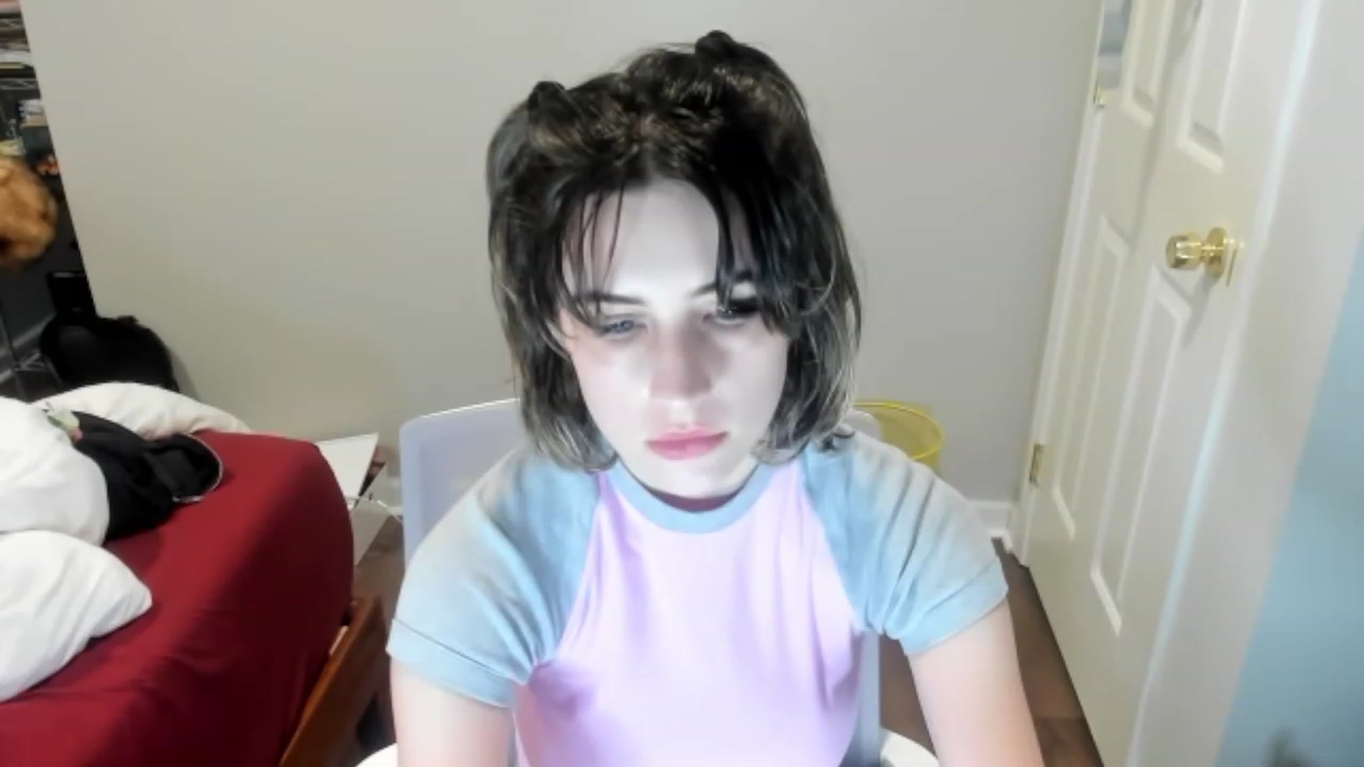 Gallery image thumbnail from SAGEBUNNY123's myfreecams stream on, 06/02/2023, 01:37 image 9 of 20