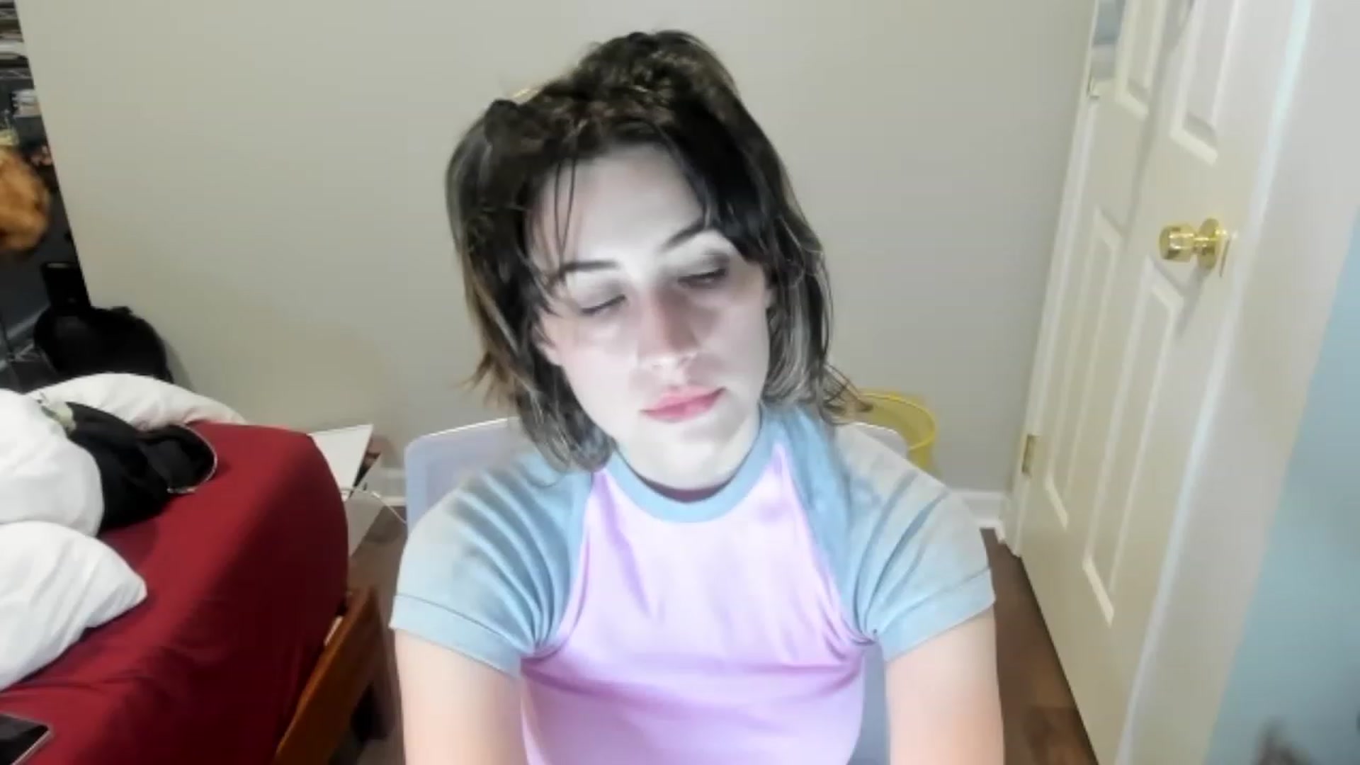 Gallery image thumbnail from SAGEBUNNY123's myfreecams stream on, 06/02/2023, 01:37 image 8 of 20