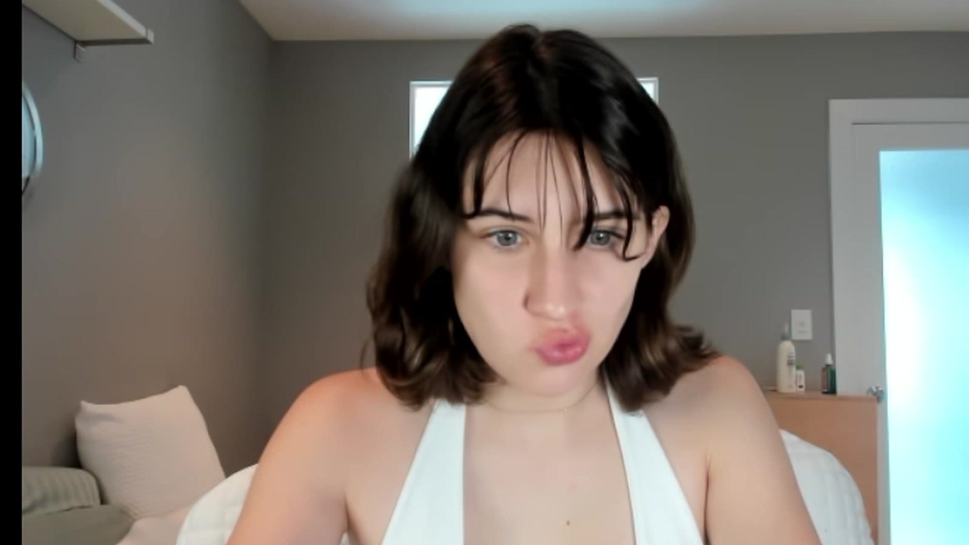 Gallery image thumbnail from SAGEBUNNY123's myfreecams stream on, 07/18/2023, 18:52 image 15 of 20
