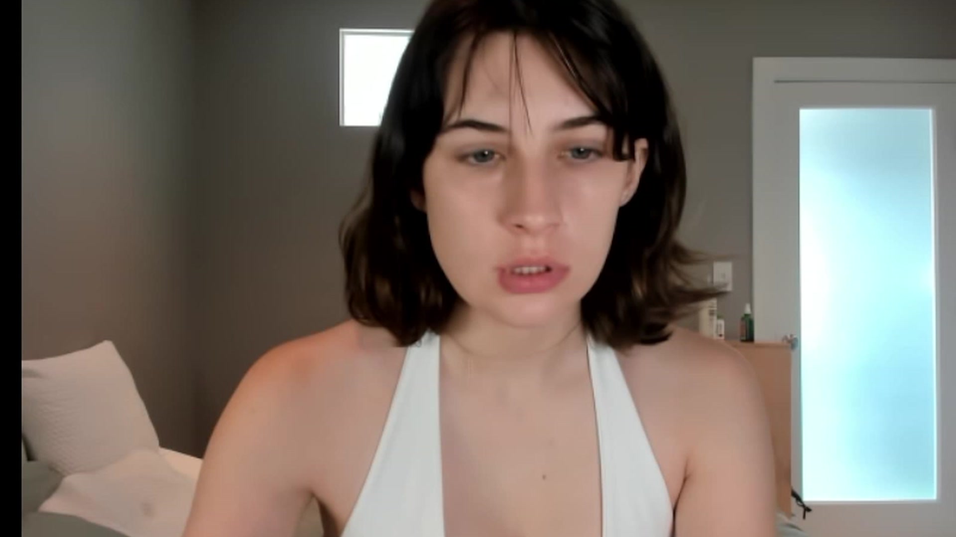 Gallery image thumbnail from SAGEBUNNY123's myfreecams stream on, 07/18/2023, 19:14 image 6 of 20