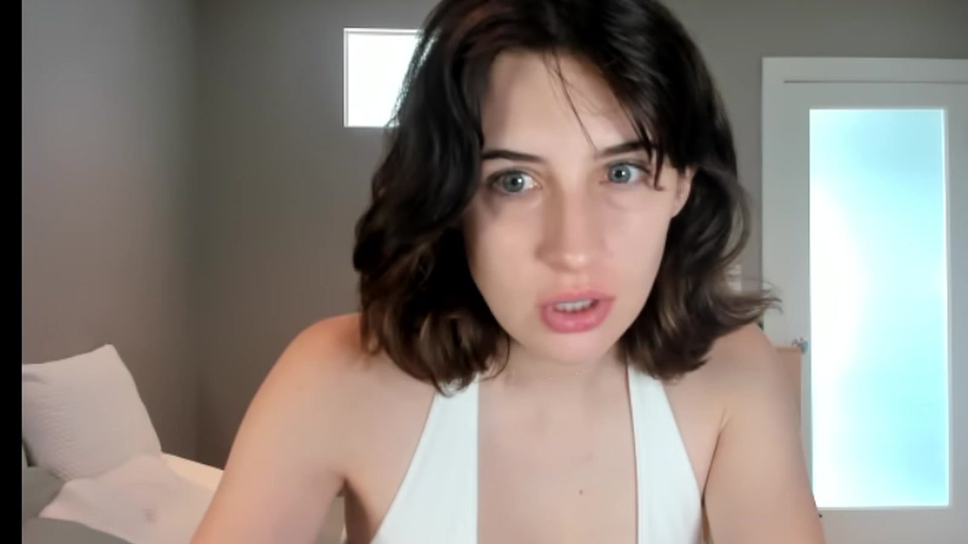 Gallery image thumbnail from SAGEBUNNY123's myfreecams stream on, 07/18/2023, 19:14 image 12 of 20
