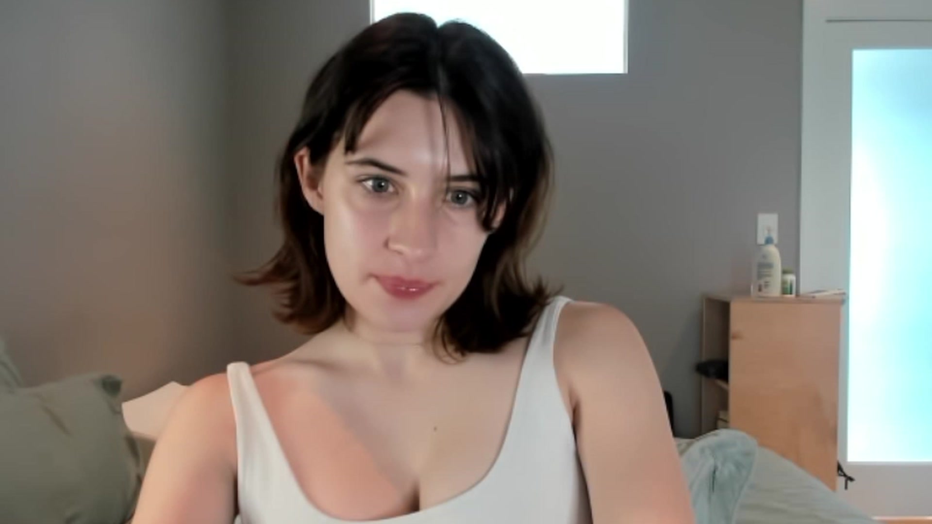 Gallery image thumbnail from SAGEBUNNY123's myfreecams stream on, 07/28/2023, 18:43 image 3 of 20