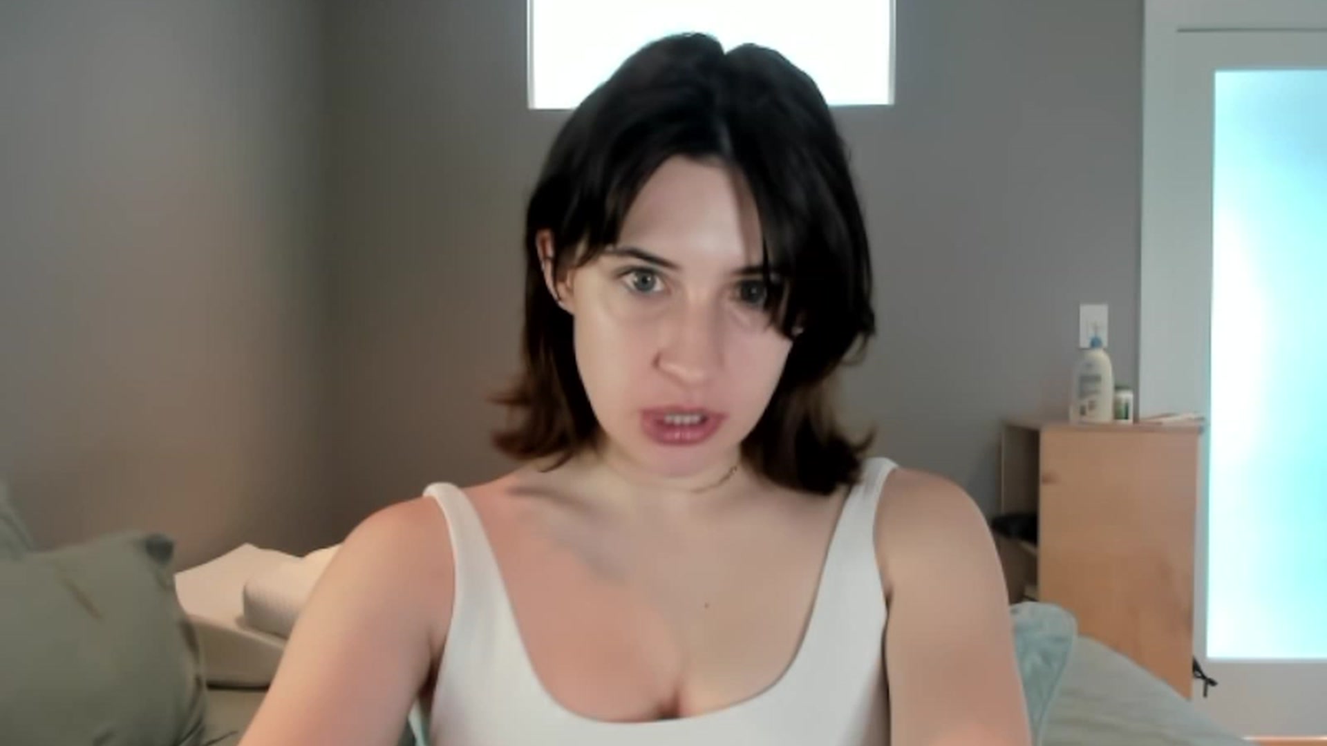 Gallery image thumbnail from SAGEBUNNY123's myfreecams stream on, 07/28/2023, 18:43 image 6 of 20
