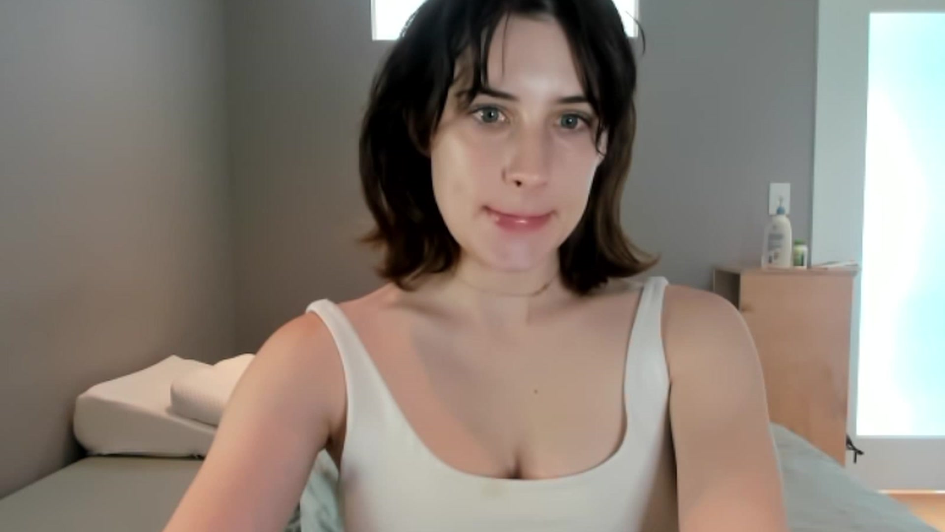 Gallery image thumbnail from SAGEBUNNY123's myfreecams stream on, 07/28/2023, 19:49 image 4 of 20
