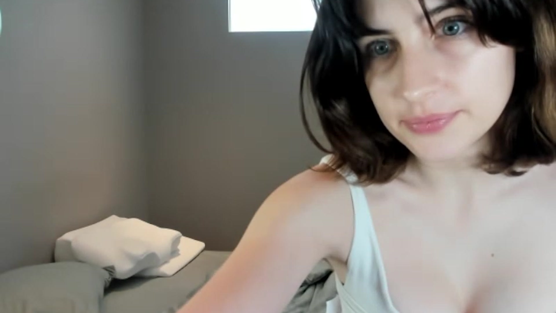 Gallery image thumbnail from SAGEBUNNY123's myfreecams stream on, 07/28/2023, 21:22 image 15 of 20
