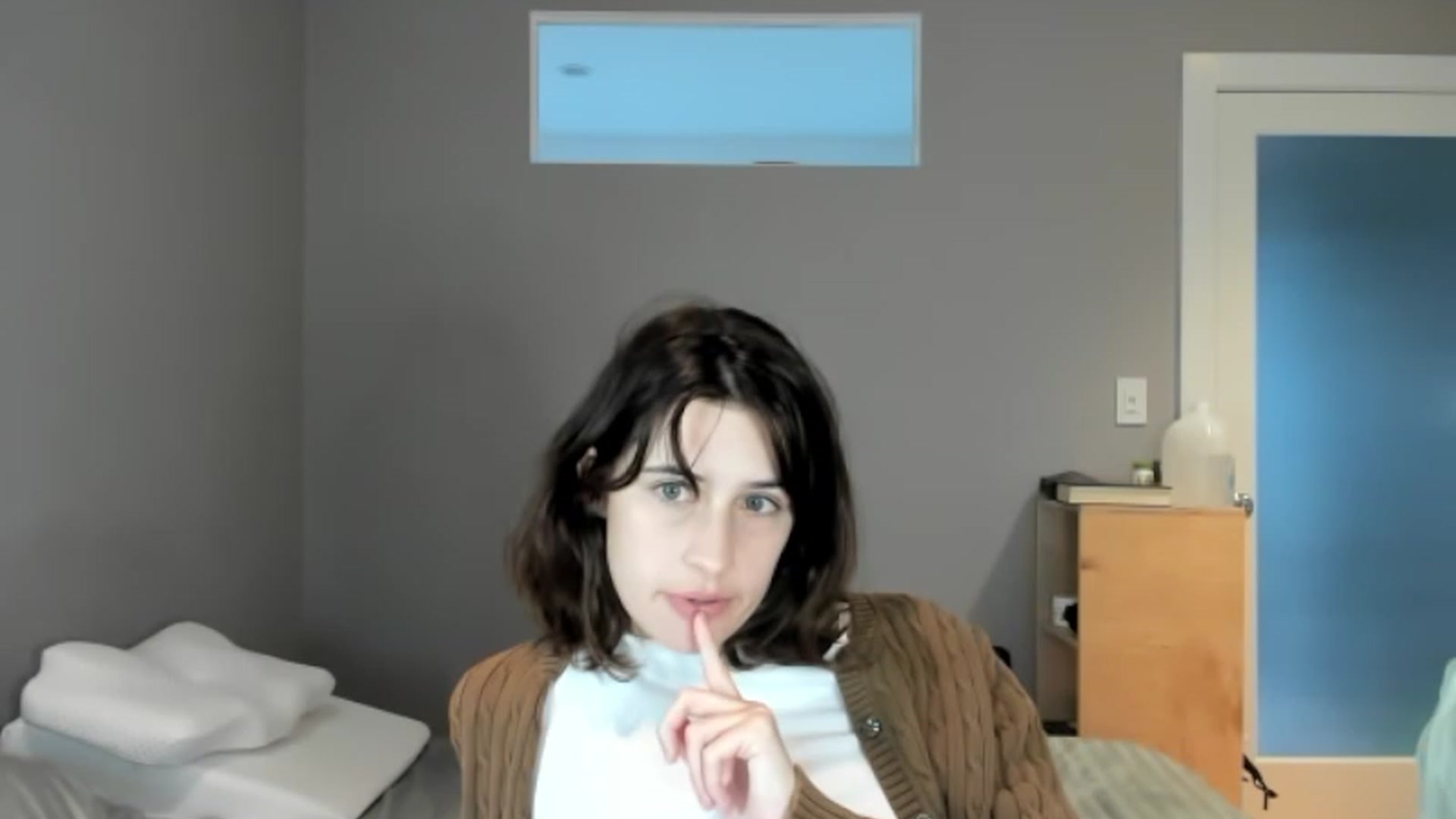 Gallery image thumbnail from SAGEBUNNY123's myfreecams stream on, 08/05/2023, 24:43 image 8 of 20