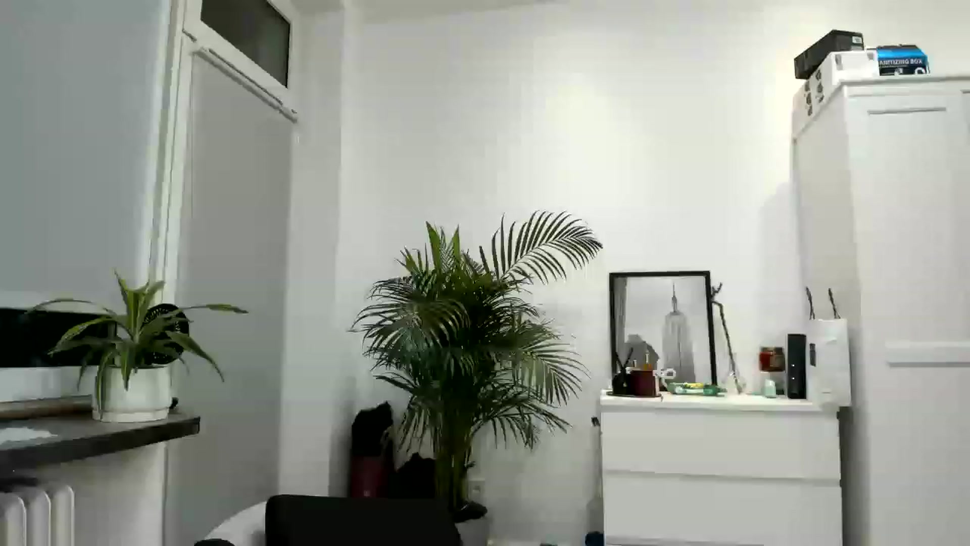 Gallery image thumbnail from SAINT_M's myfreecams stream on, 01/29/2023, 24:06 image 16 of 20