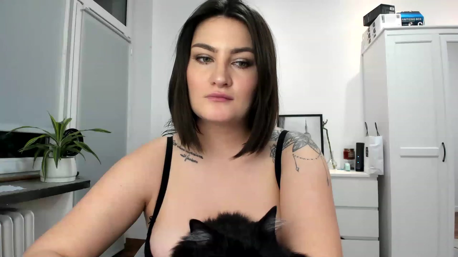 Gallery image thumbnail from SAINT_M's myfreecams stream on, 01/29/2023, 01:37 image 12 of 20