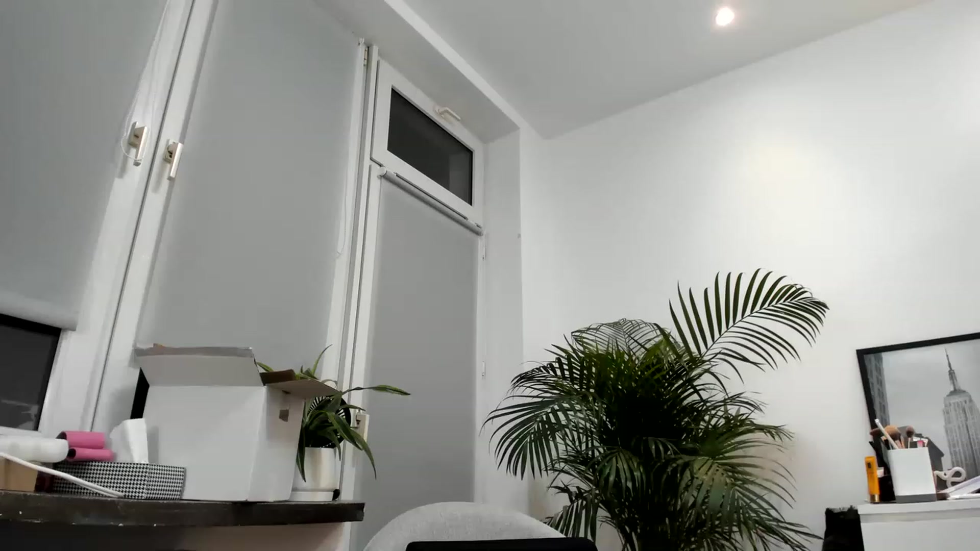 Gallery image thumbnail from SAINT_M's myfreecams stream on, 02/16/2023, 01:45 image 14 of 20