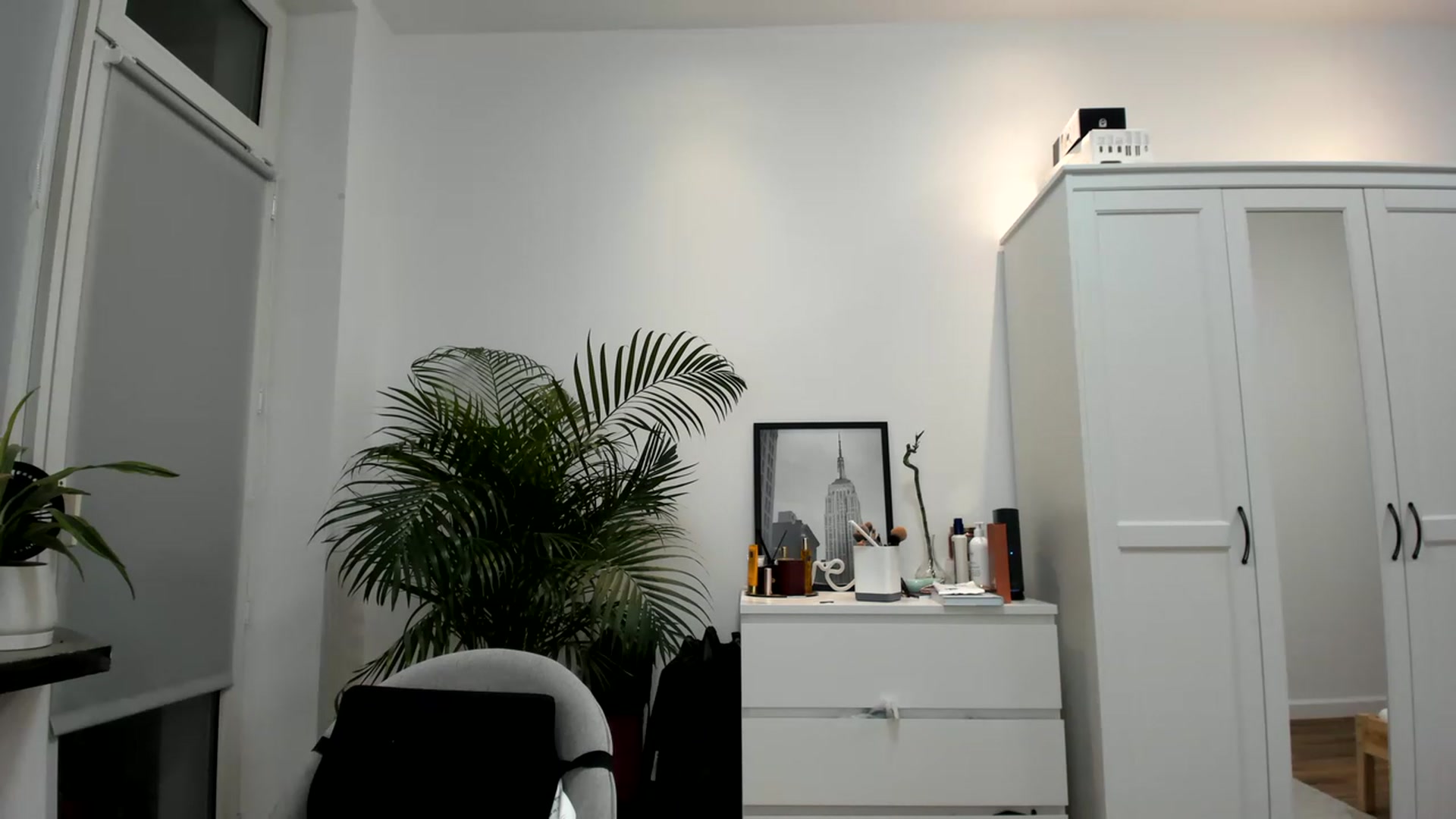 Gallery image thumbnail from SAINT_M's myfreecams stream on, 02/21/2023, 24:17 image 6 of 20