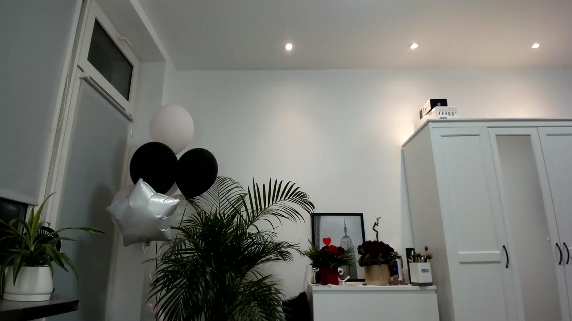 Gallery image thumbnail from SAINT_M's myfreecams stream on, 03/03/2023, 23:35 image 18 of 20