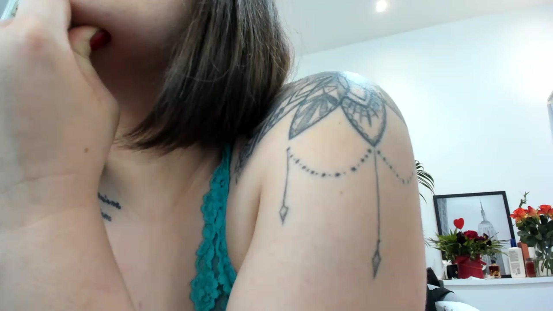 Gallery image thumbnail from SAINT_M's myfreecams stream on, 03/08/2023, 24:27 image 15 of 20
