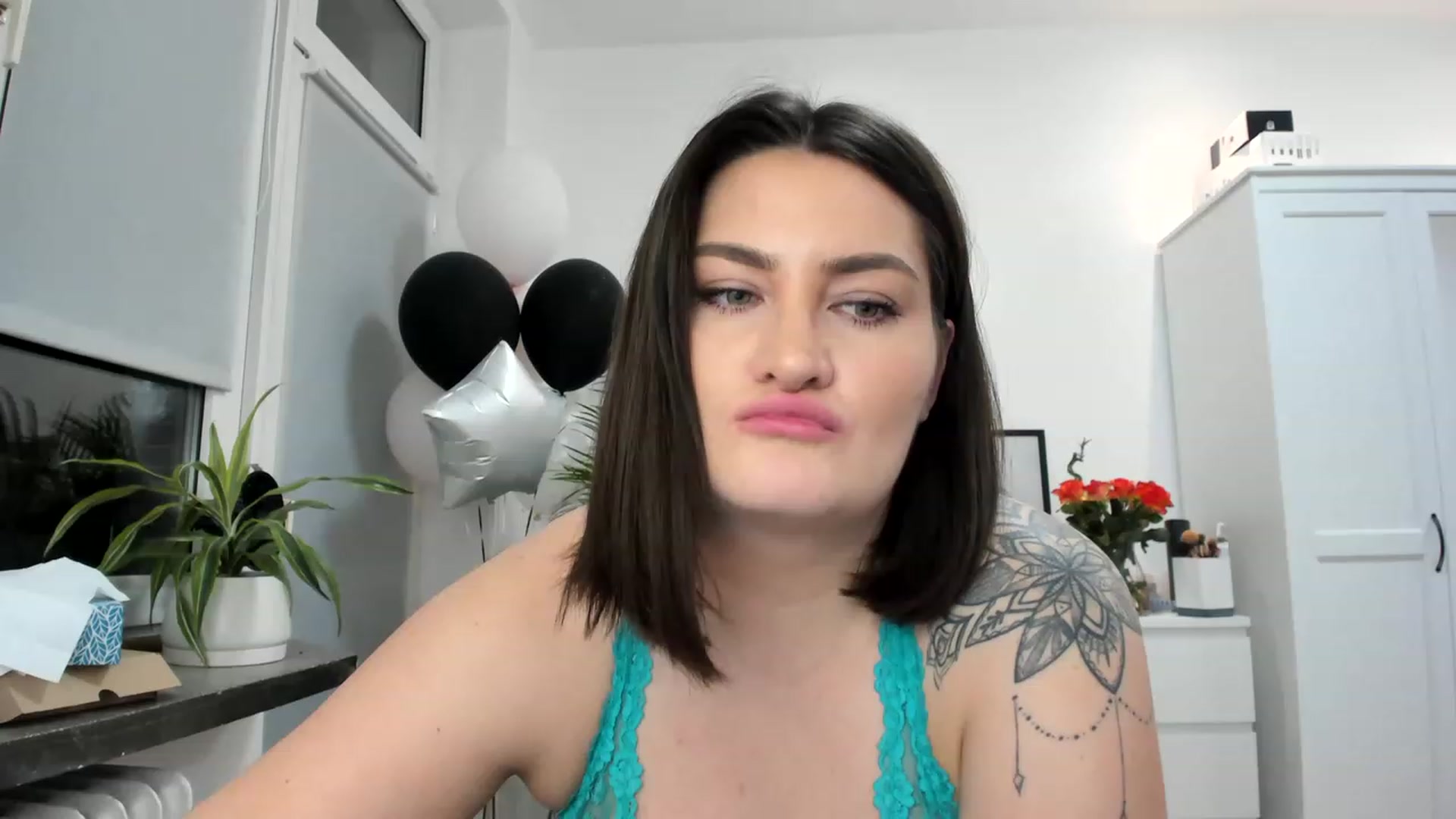 Gallery image thumbnail from SAINT_M's myfreecams stream on, 03/08/2023, 01:08 image 17 of 20