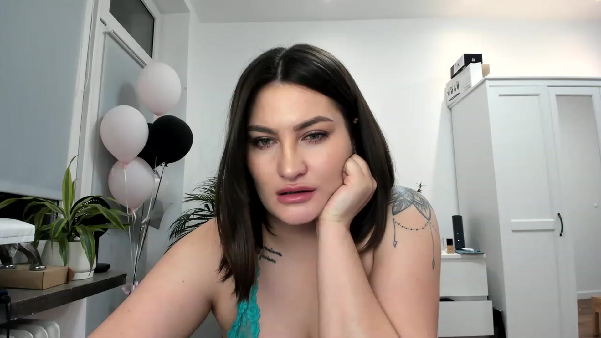 Gallery image thumbnail from SAINT_M's myfreecams stream on, 04/01/2023, 22:45 image 19 of 20