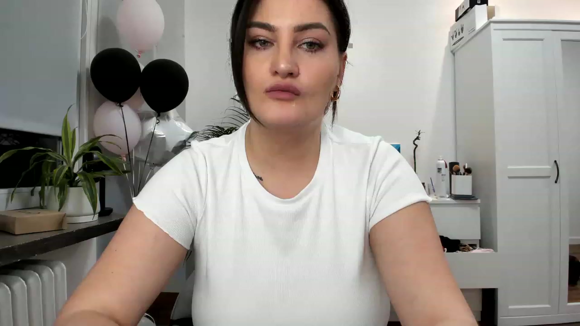 Gallery image thumbnail from SAINT_M's myfreecams stream on, 04/03/2023, 24:50 image 20 of 20