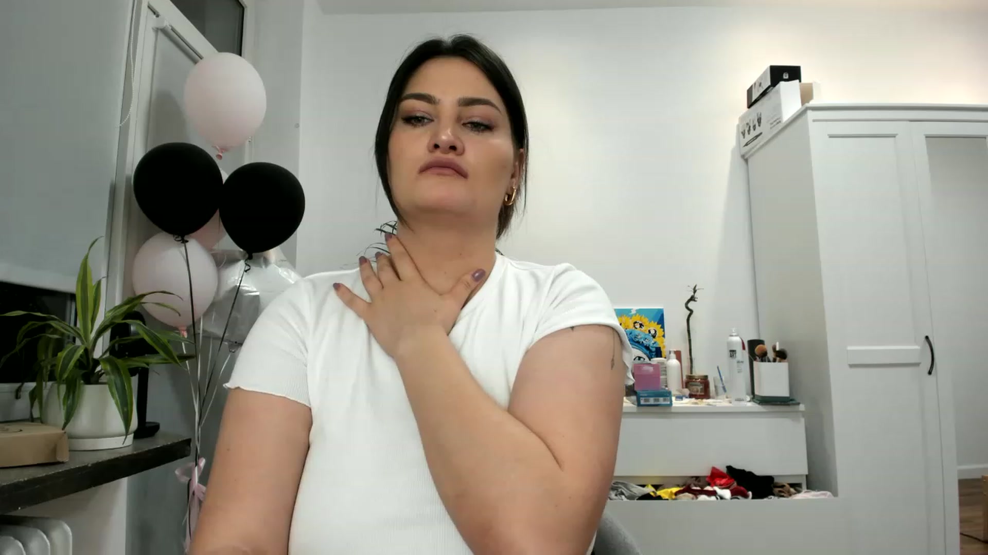 Gallery image thumbnail from SAINT_M's myfreecams stream on, 04/03/2023, 24:50 image 3 of 20