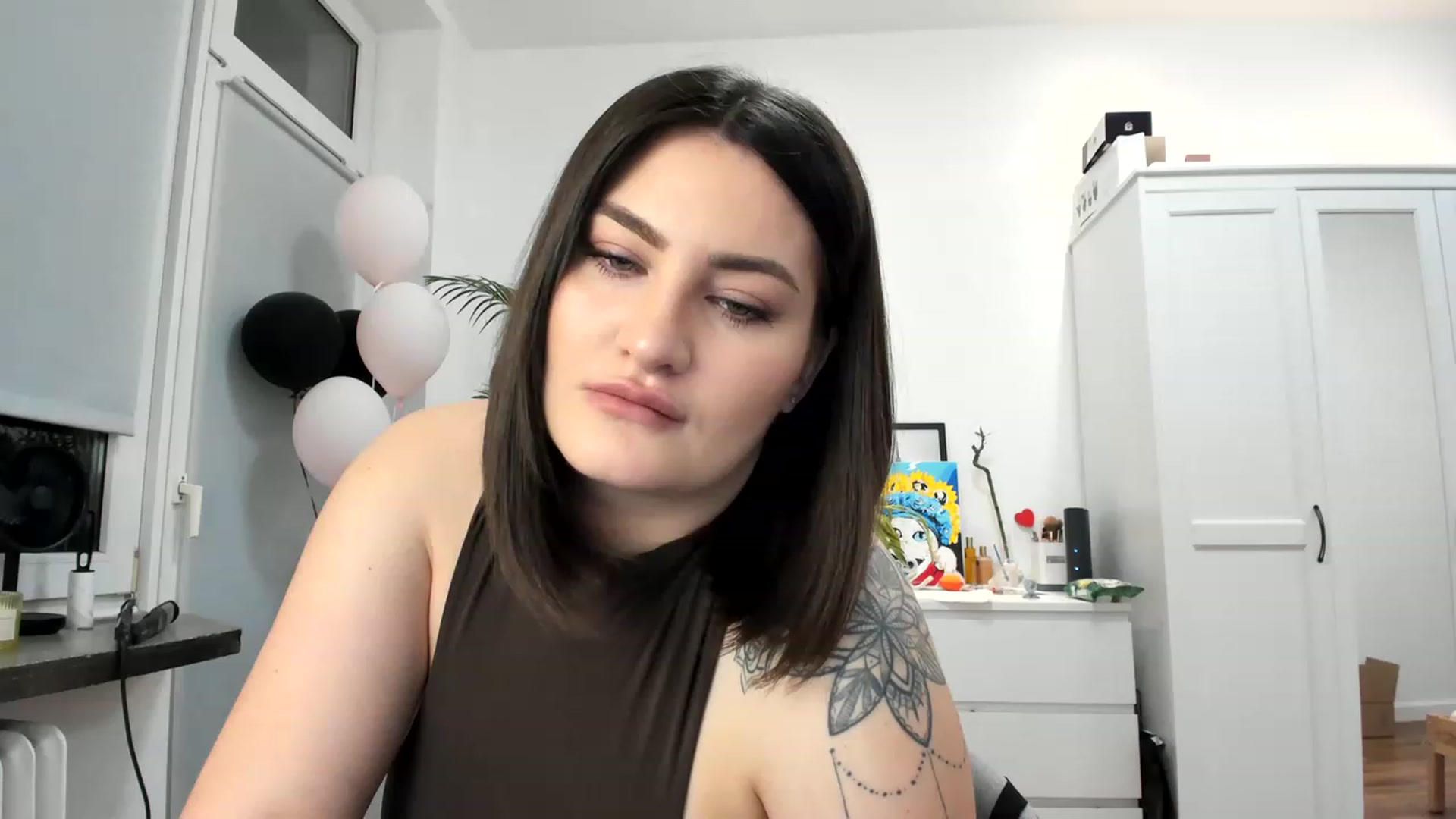 Gallery image thumbnail from SAINT_M's myfreecams stream on, 04/07/2023, 22:04 image 16 of 20