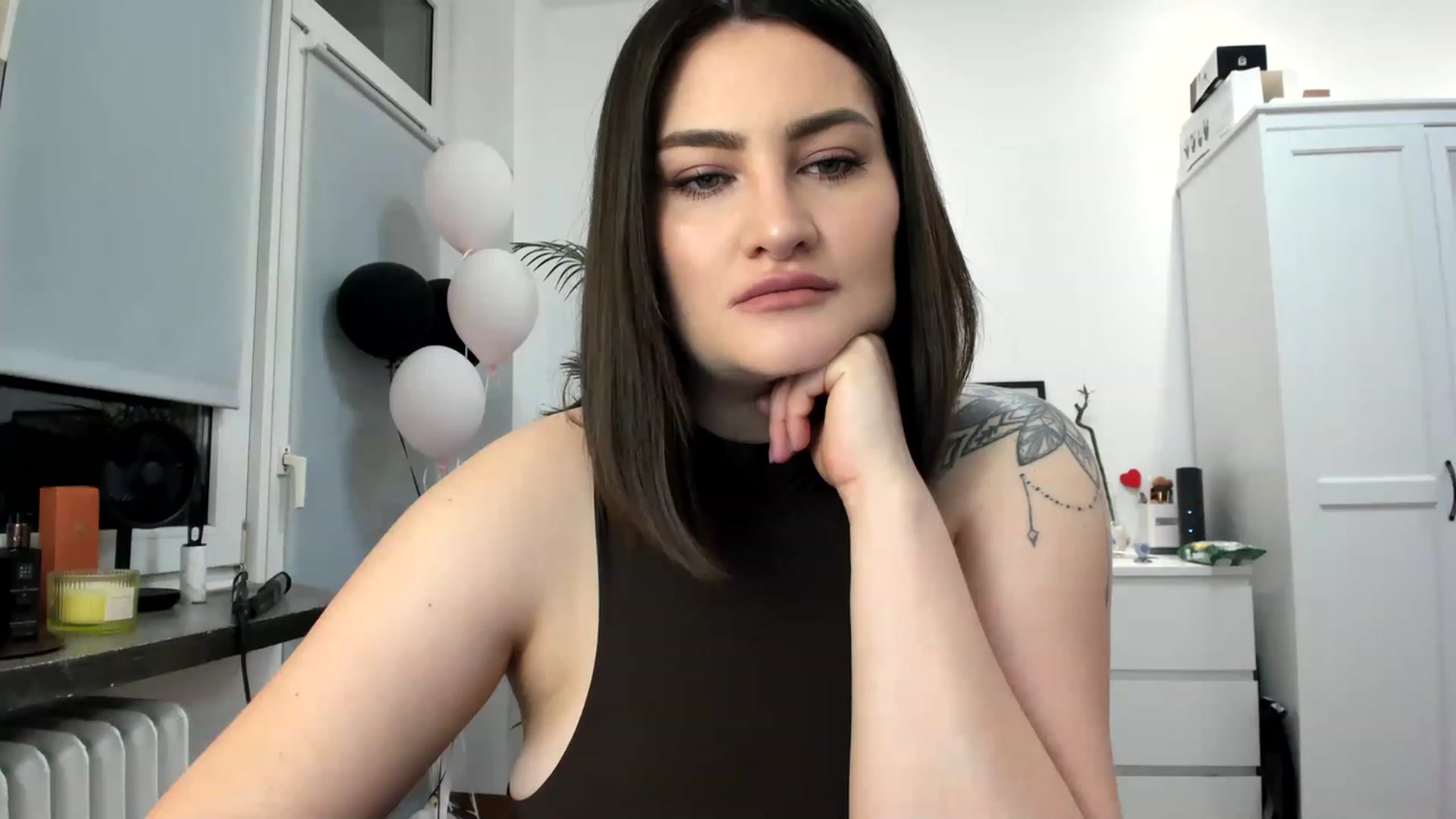 Gallery image thumbnail from SAINT_M's myfreecams stream on, 04/07/2023, 22:04 image 9 of 20
