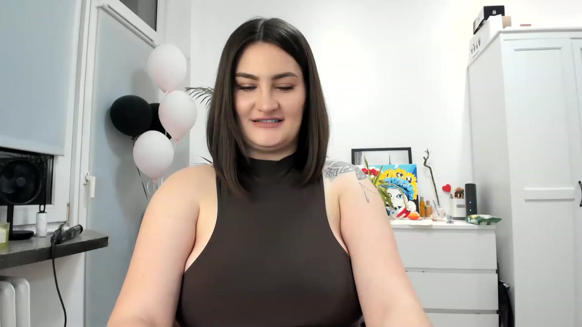 Gallery image thumbnail from SAINT_M's myfreecams stream on, 04/07/2023, 22:54 image 6 of 20