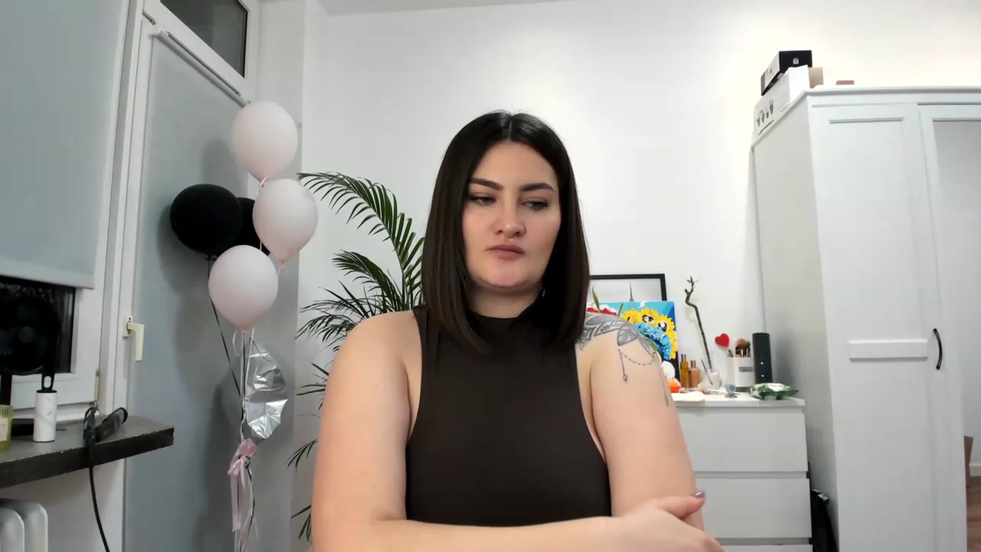 Gallery image thumbnail from SAINT_M's myfreecams stream on, 04/08/2023, 24:38 image 4 of 20