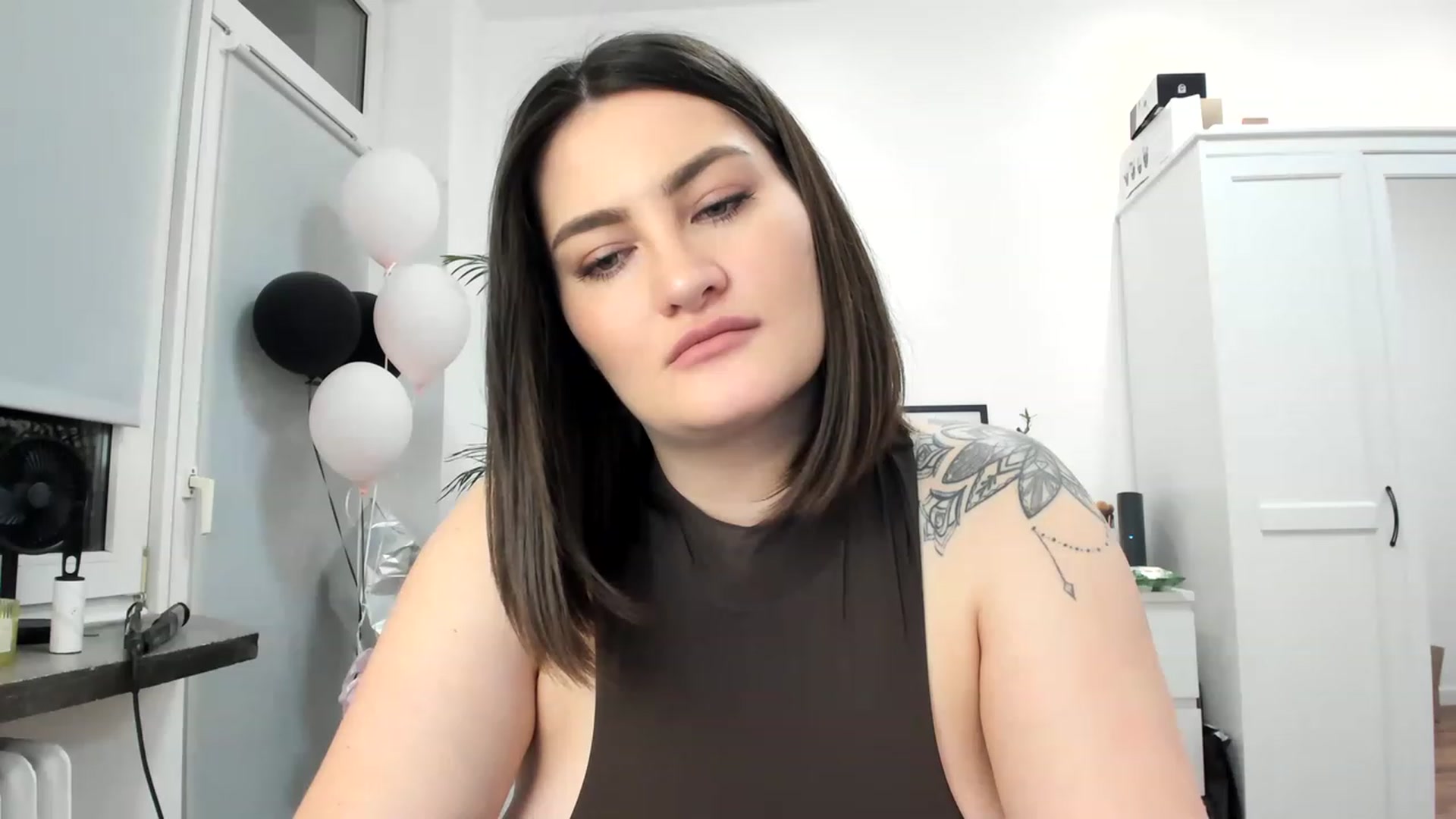Gallery image thumbnail from SAINT_M's myfreecams stream on, 04/08/2023, 24:38 image 2 of 20