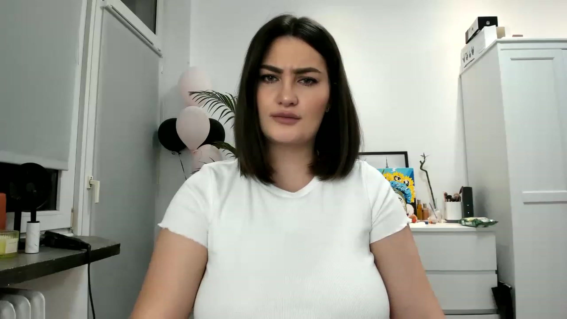 Gallery image thumbnail from SAINT_M's myfreecams stream on, 04/08/2023, 22:09 image 20 of 20
