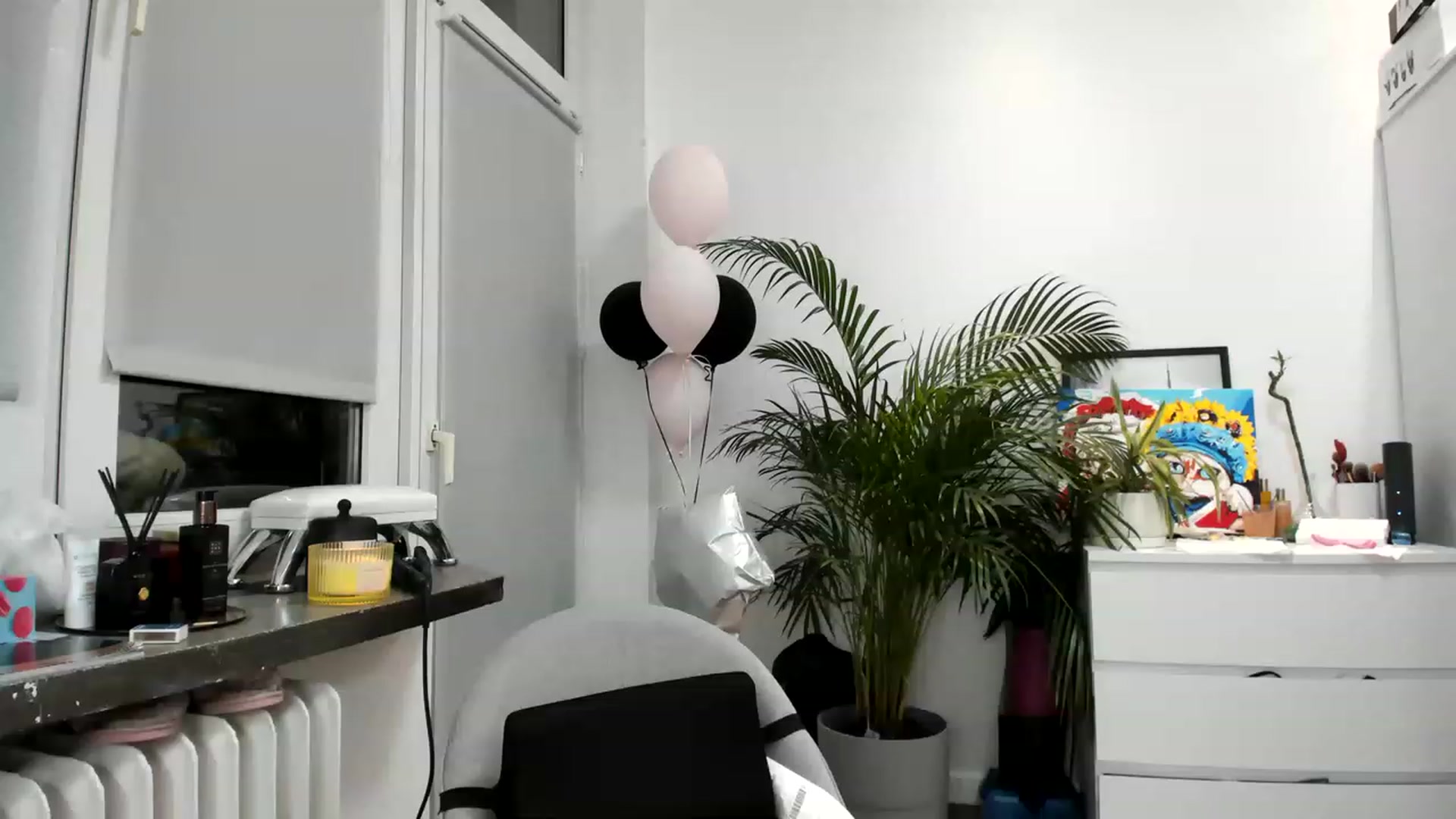 Gallery image thumbnail from SAINT_M's myfreecams stream on, 04/12/2023, 22:48 image 17 of 20
