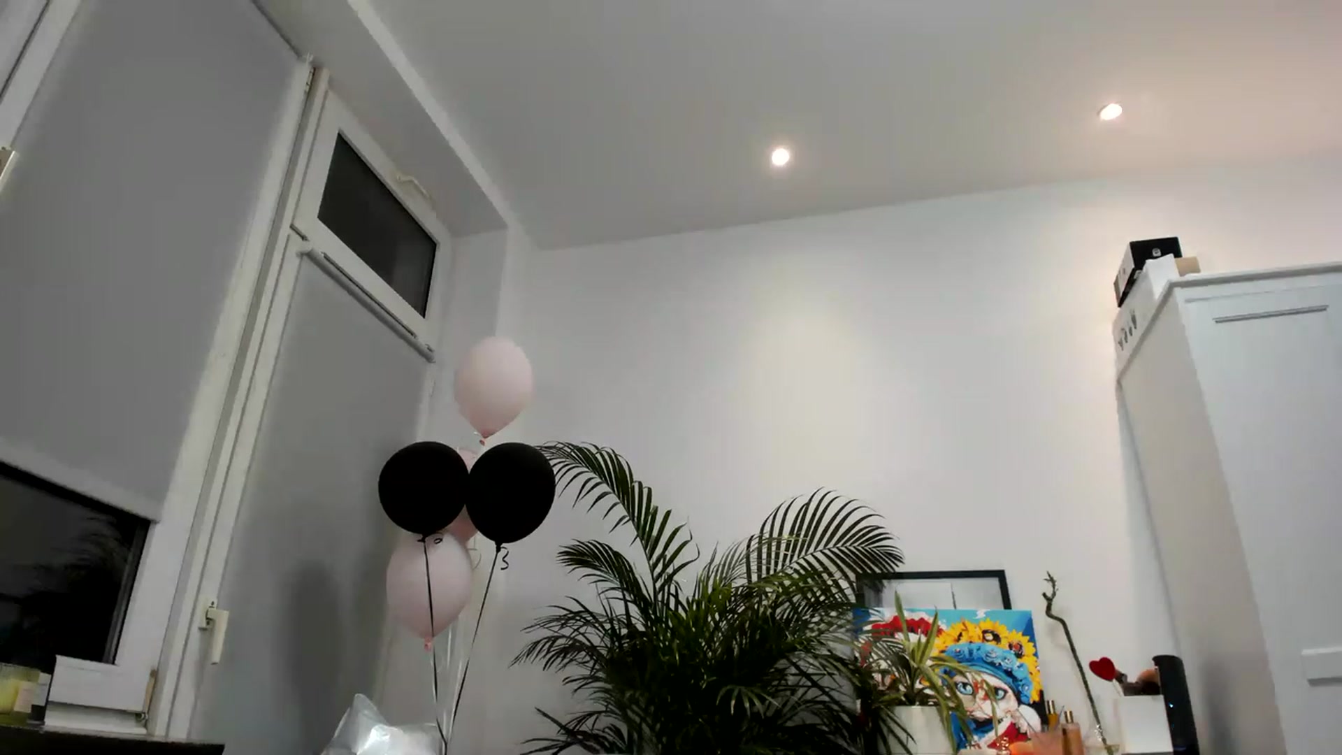 Gallery image thumbnail from SAINT_M's myfreecams stream on, 04/14/2023, 24:19 image 12 of 20