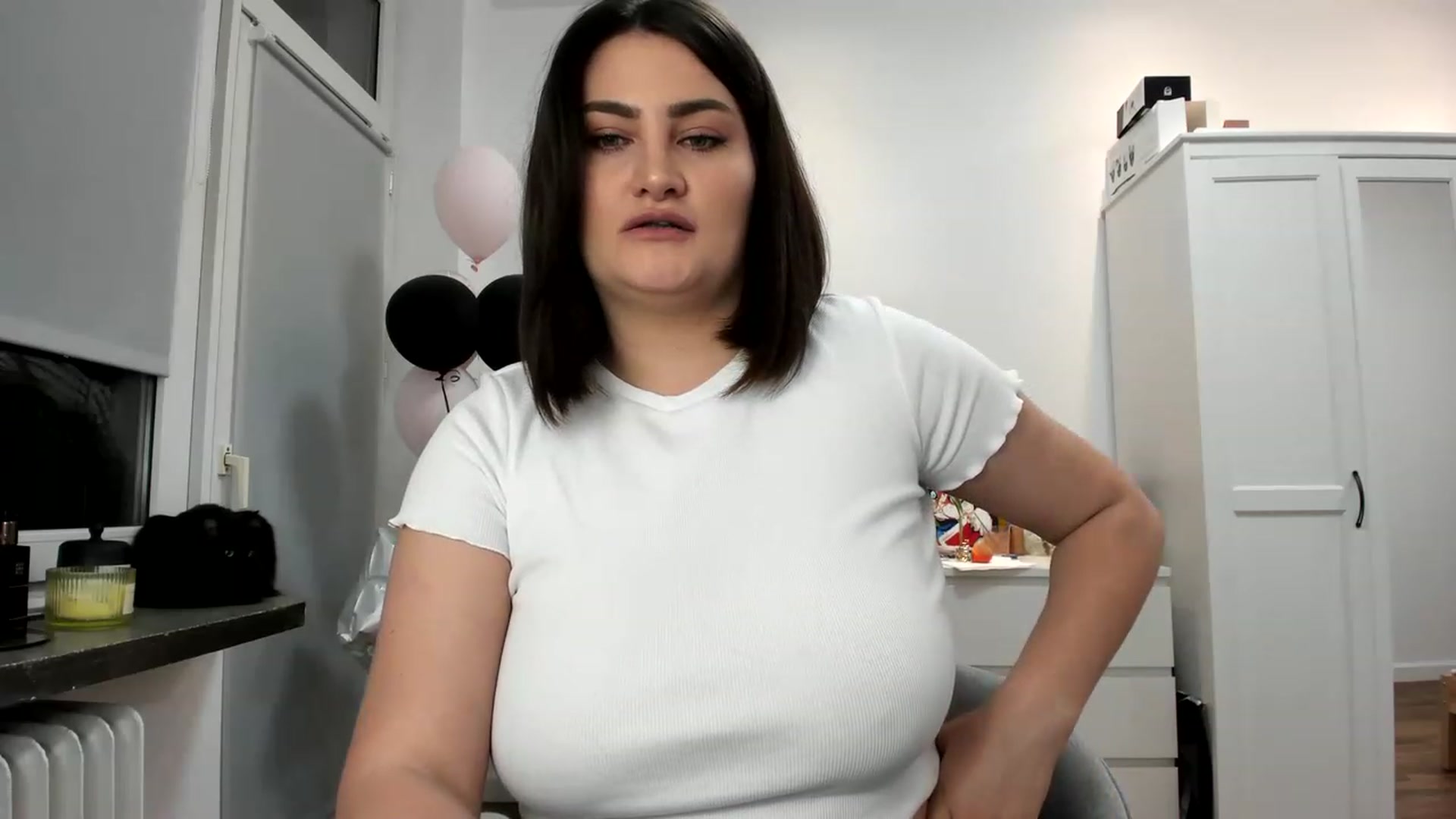 Gallery image thumbnail from SAINT_M's myfreecams stream on, 04/14/2023, 24:19 image 9 of 20