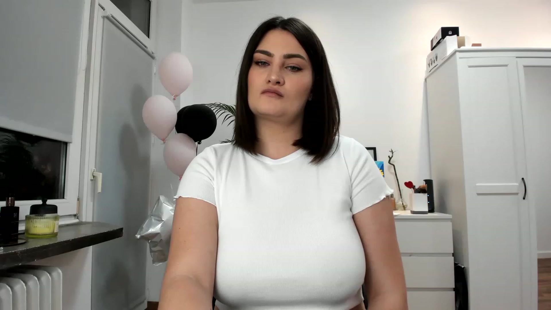 Gallery image thumbnail from SAINT_M's myfreecams stream on, 04/14/2023, 24:19 image 5 of 20
