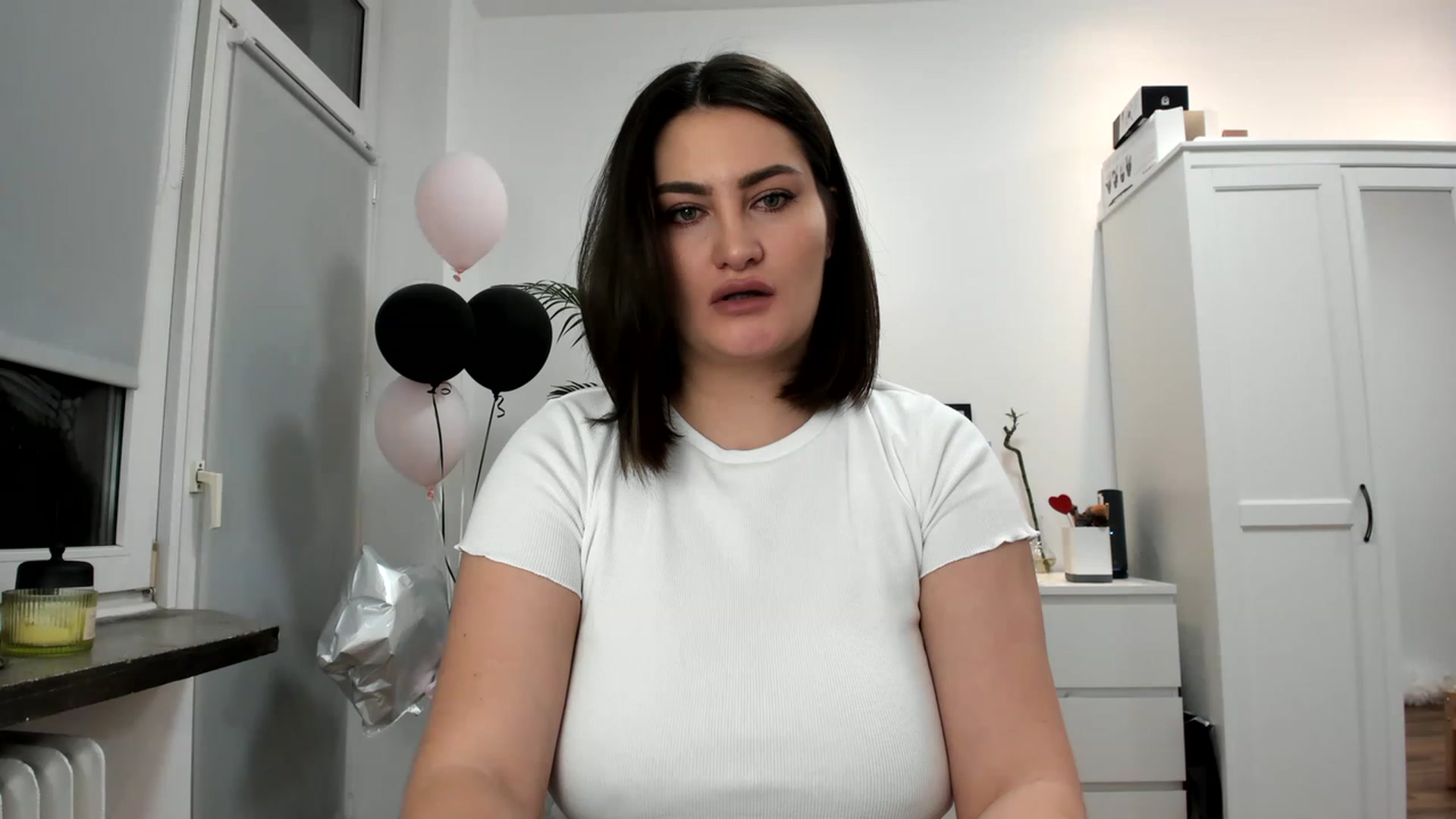 Gallery image thumbnail from SAINT_M's myfreecams stream on, 04/14/2023, 01:40 image 4 of 20
