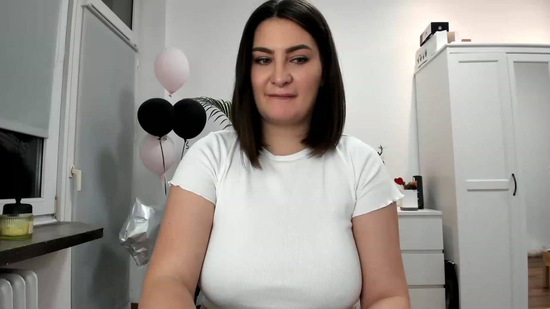 Gallery image thumbnail from SAINT_M's myfreecams stream on, 04/14/2023, 01:40 image 5 of 20
