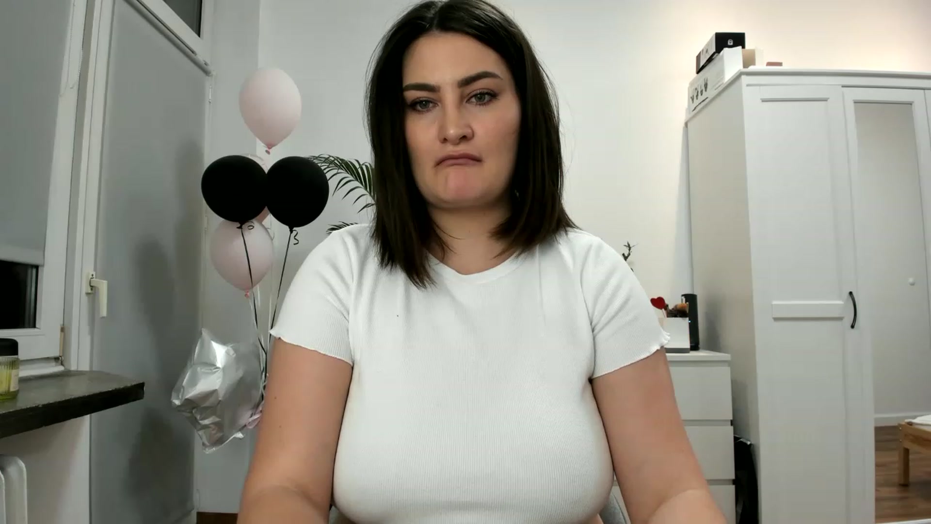 Gallery image thumbnail from SAINT_M's myfreecams stream on, 04/14/2023, 01:40 image 18 of 20