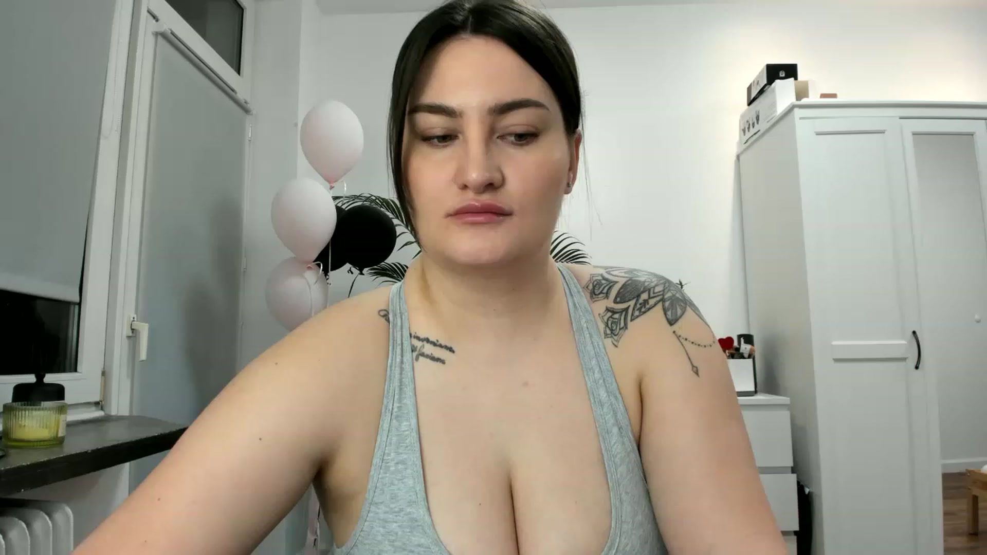 Gallery image thumbnail from SAINT_M's myfreecams stream on, 04/14/2023, 22:01 image 3 of 20