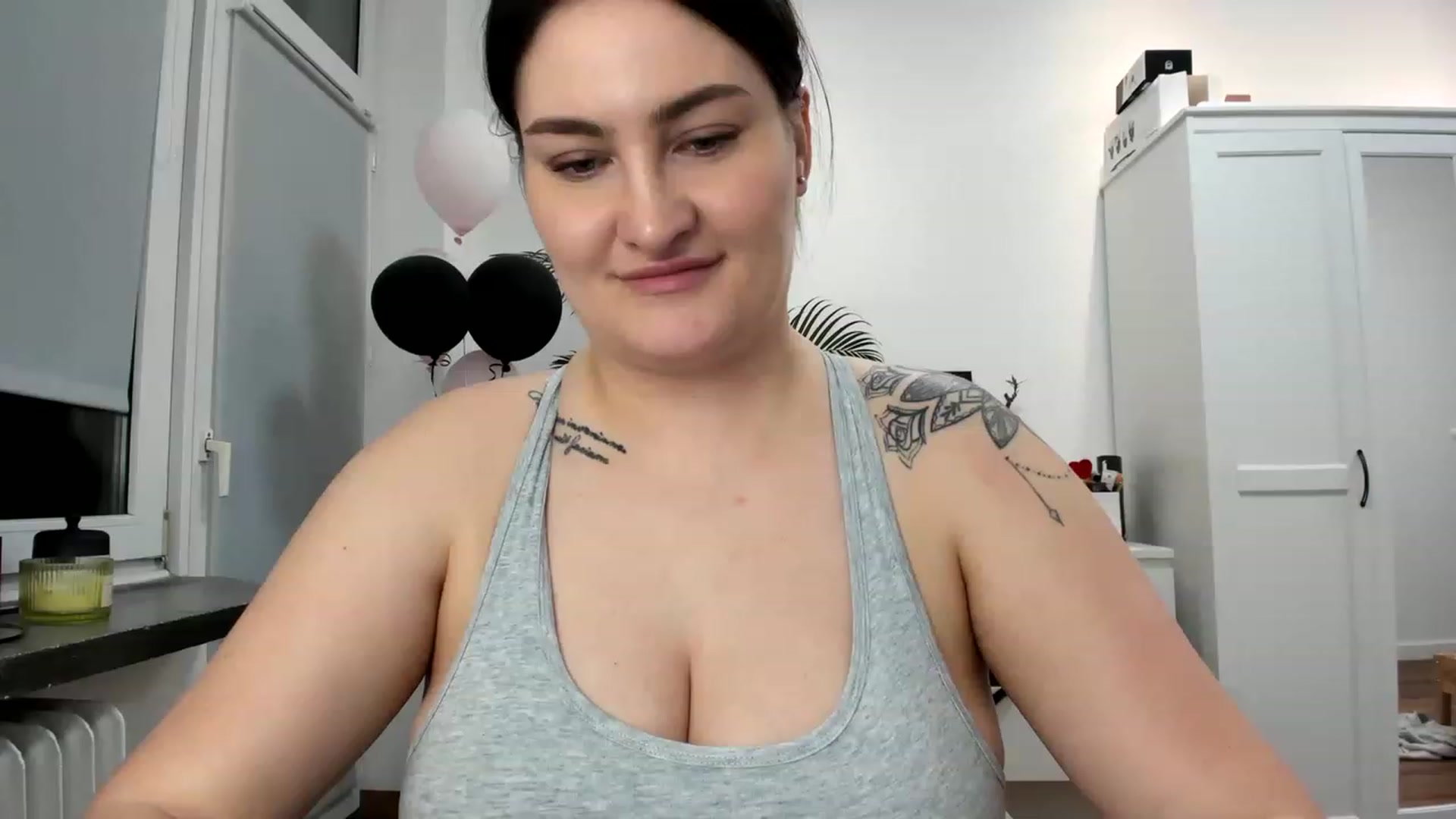 Gallery image thumbnail from SAINT_M's myfreecams stream on, 04/15/2023, 24:02 image 16 of 20
