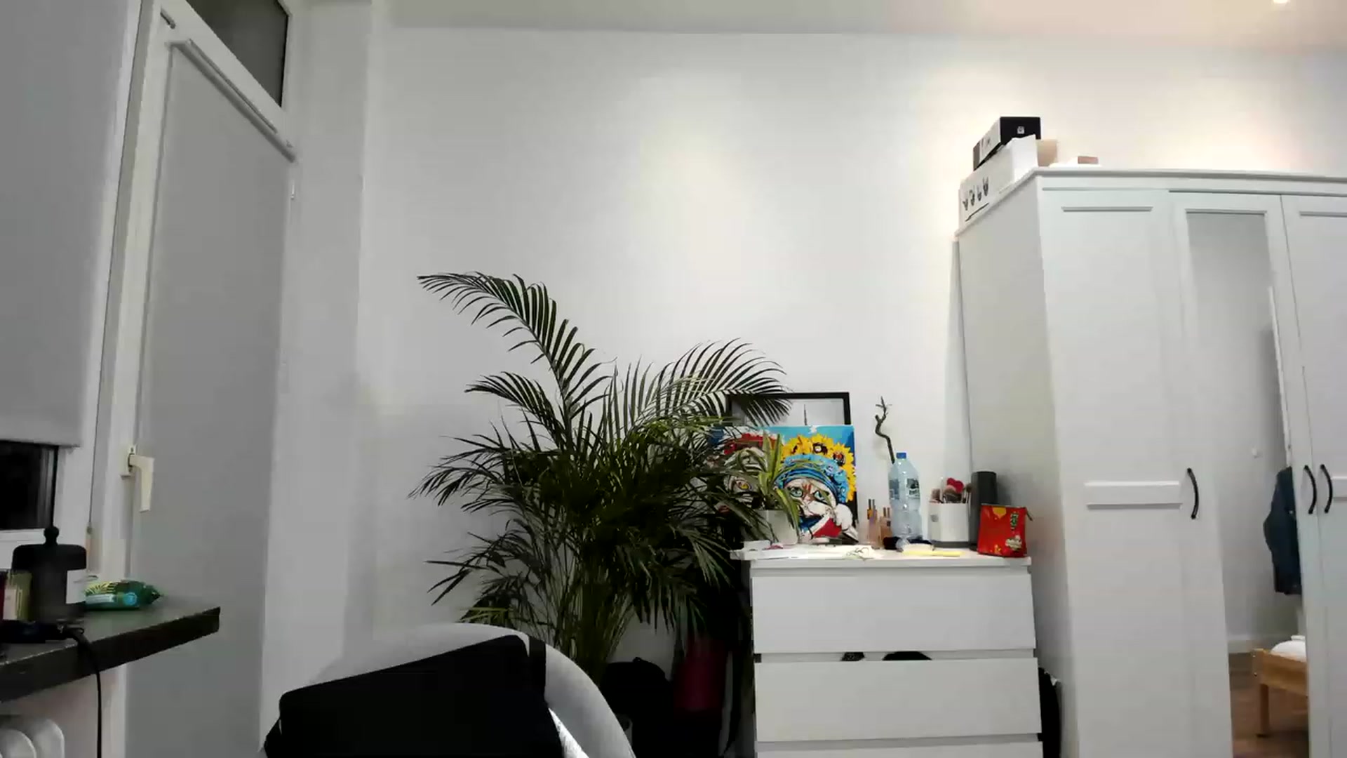 Gallery image thumbnail from SAINT_M's myfreecams stream on, 05/07/2023, 22:20 image 4 of 20
