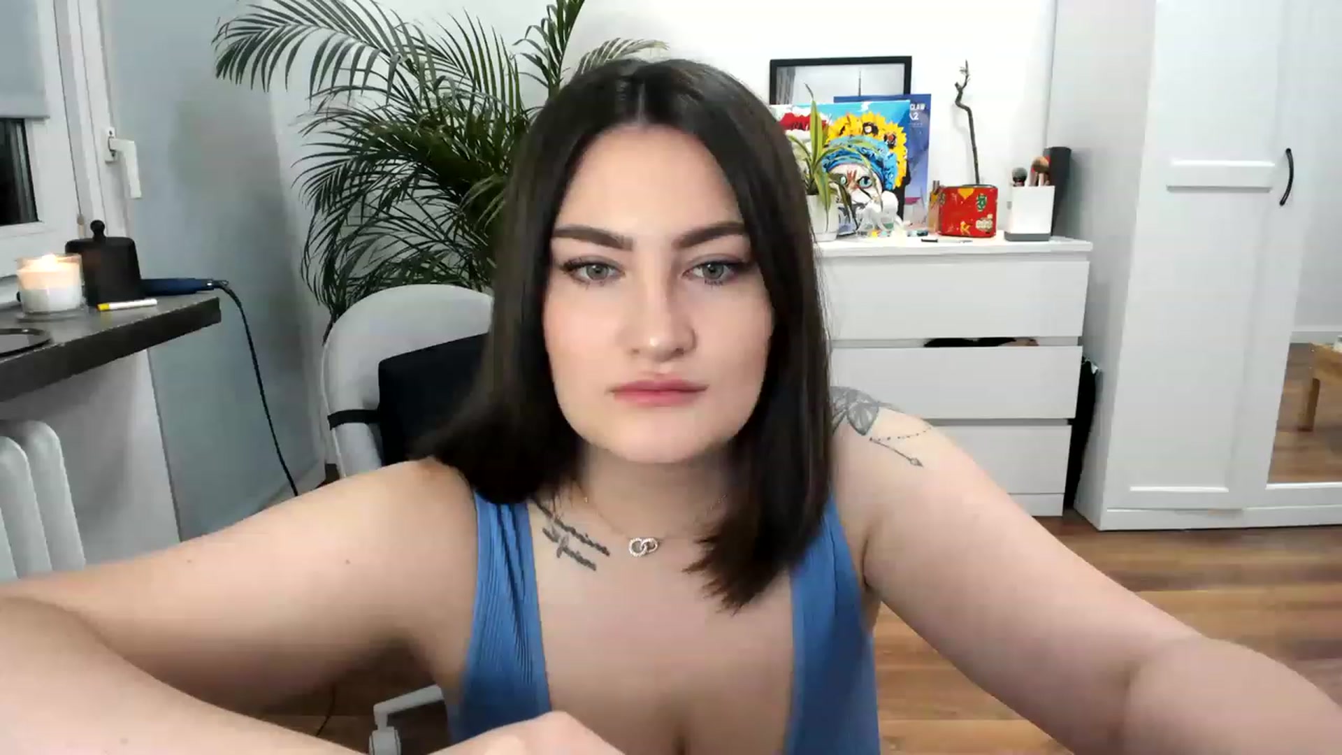 Gallery image thumbnail from SAINT_M's myfreecams stream on, 05/13/2023, 24:03 image 7 of 20