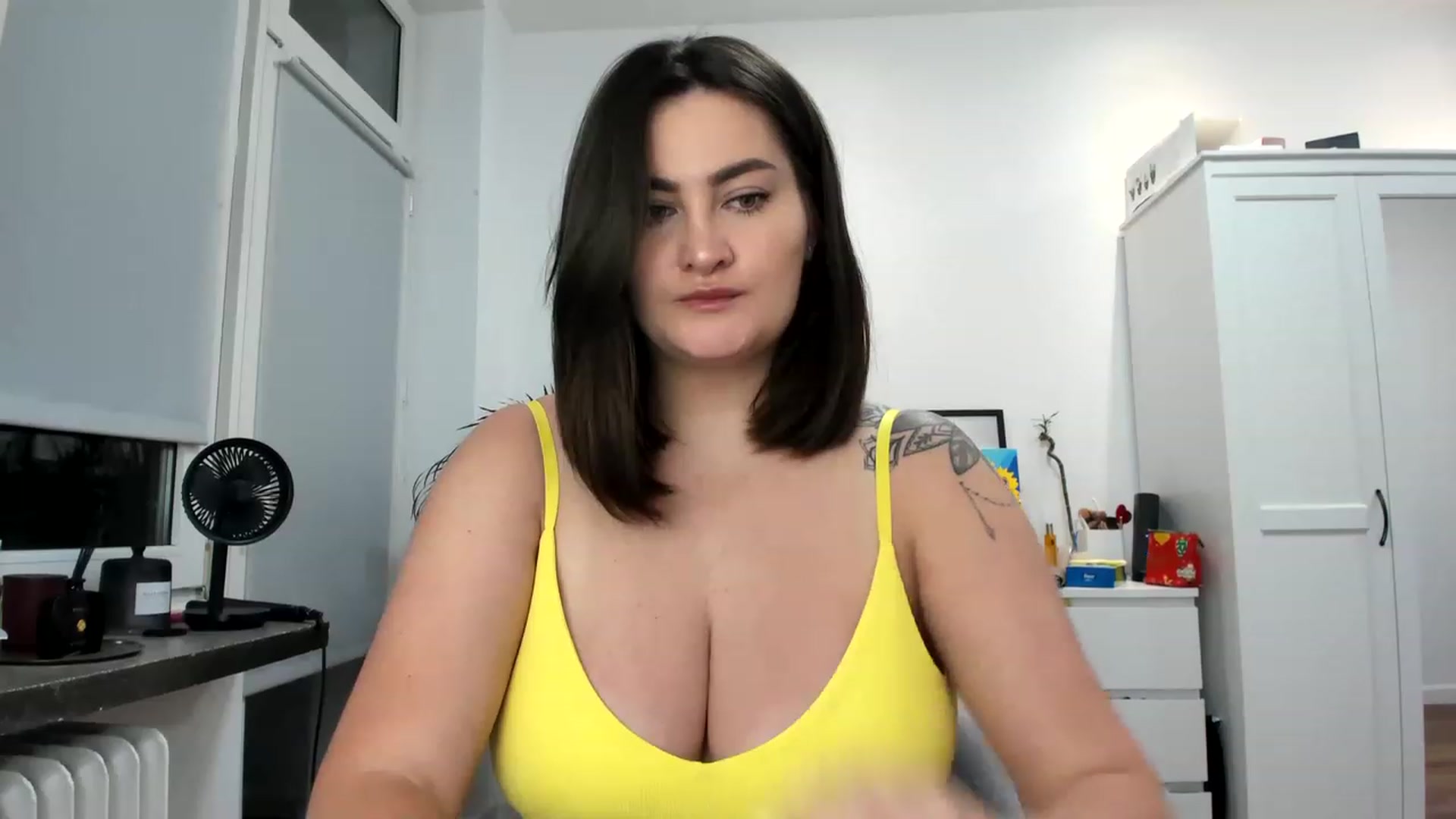Gallery image thumbnail from SAINT_M's myfreecams stream on, 06/13/2023, 22:59 image 13 of 20