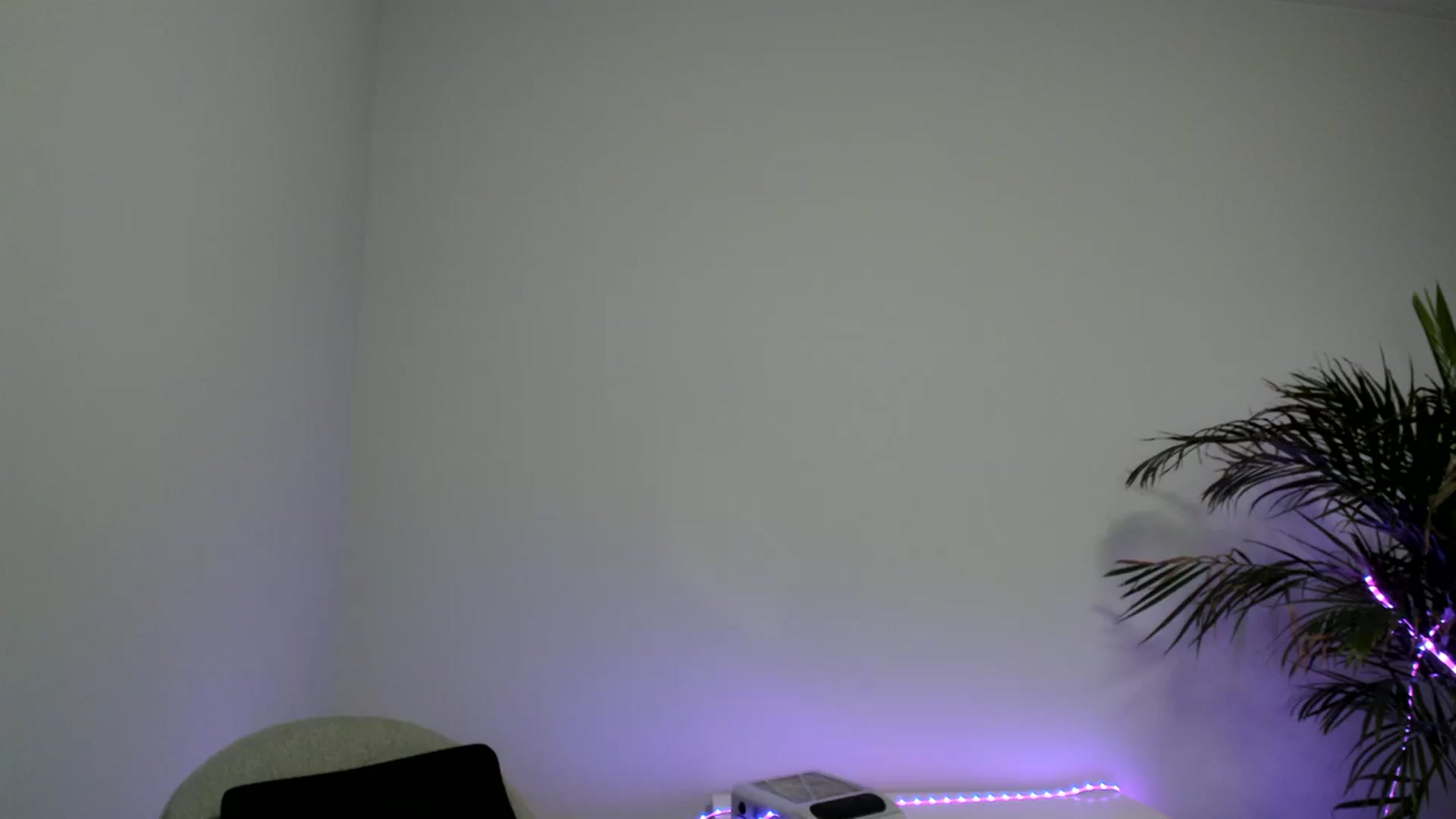 Gallery image thumbnail from SAINT_M's myfreecams stream on, 08/18/2023, 21:20 image 11 of 20