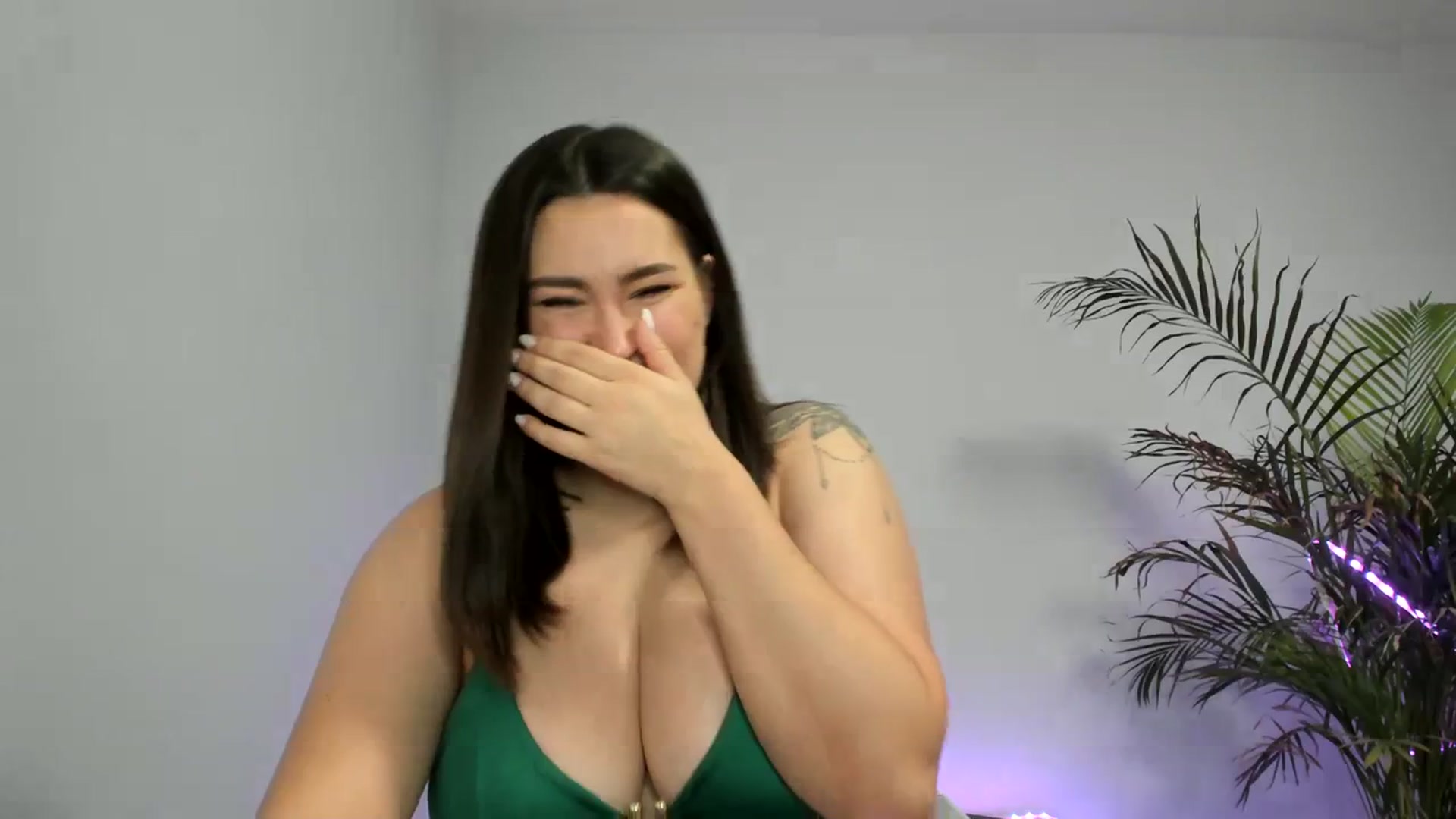 Gallery image thumbnail from SAINT_M's myfreecams stream on, 08/31/2023, 22:22 image 8 of 20