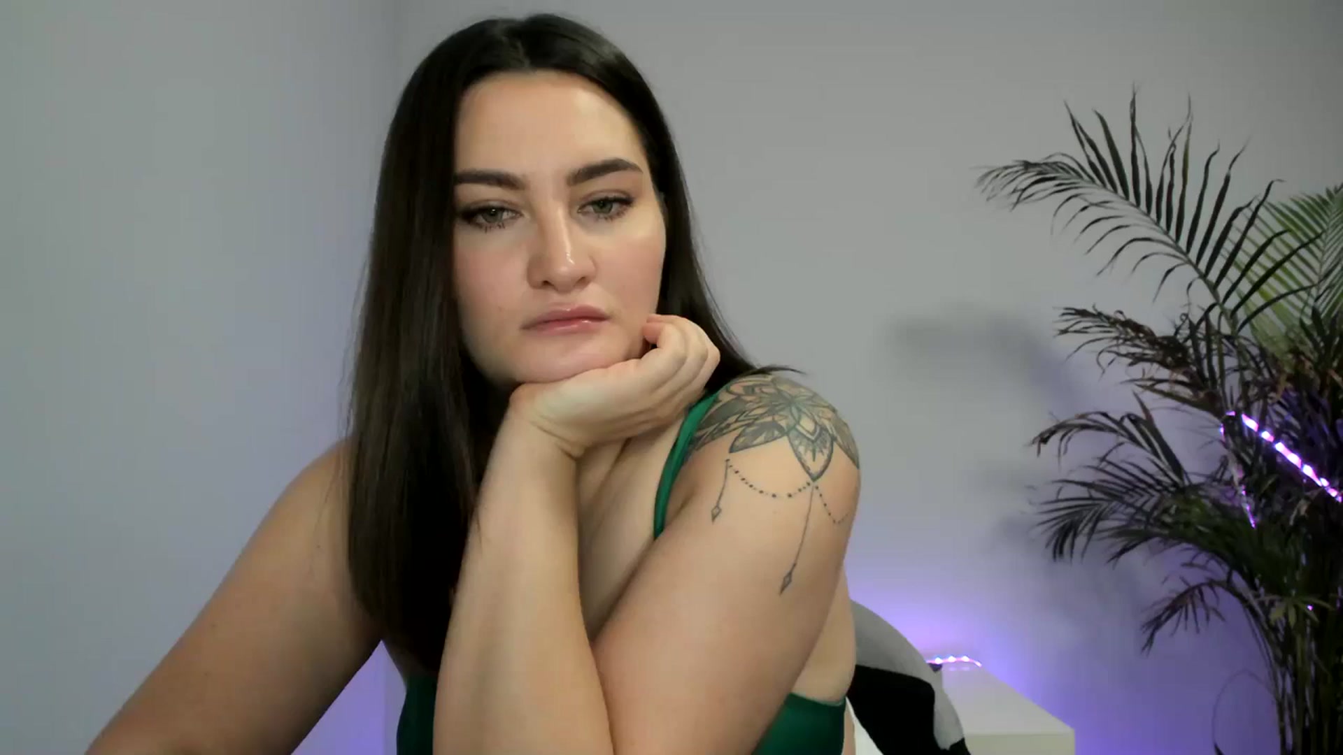 Gallery image thumbnail from SAINT_M's myfreecams stream on, 08/31/2023, 23:06 image 3 of 20