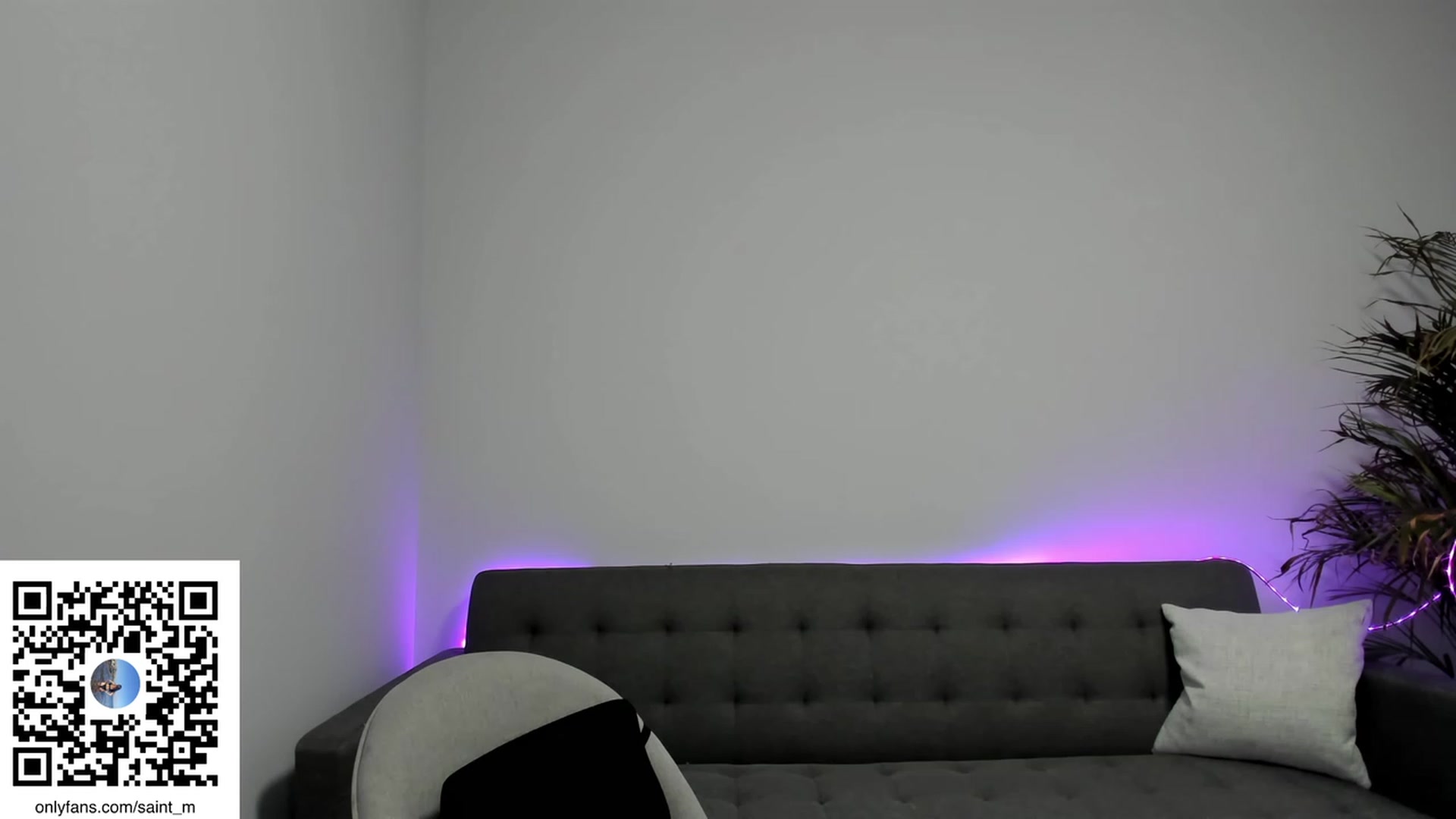Gallery image thumbnail from SAINT_M's myfreecams stream on, 09/25/2023, 22:15 image 1 of 20